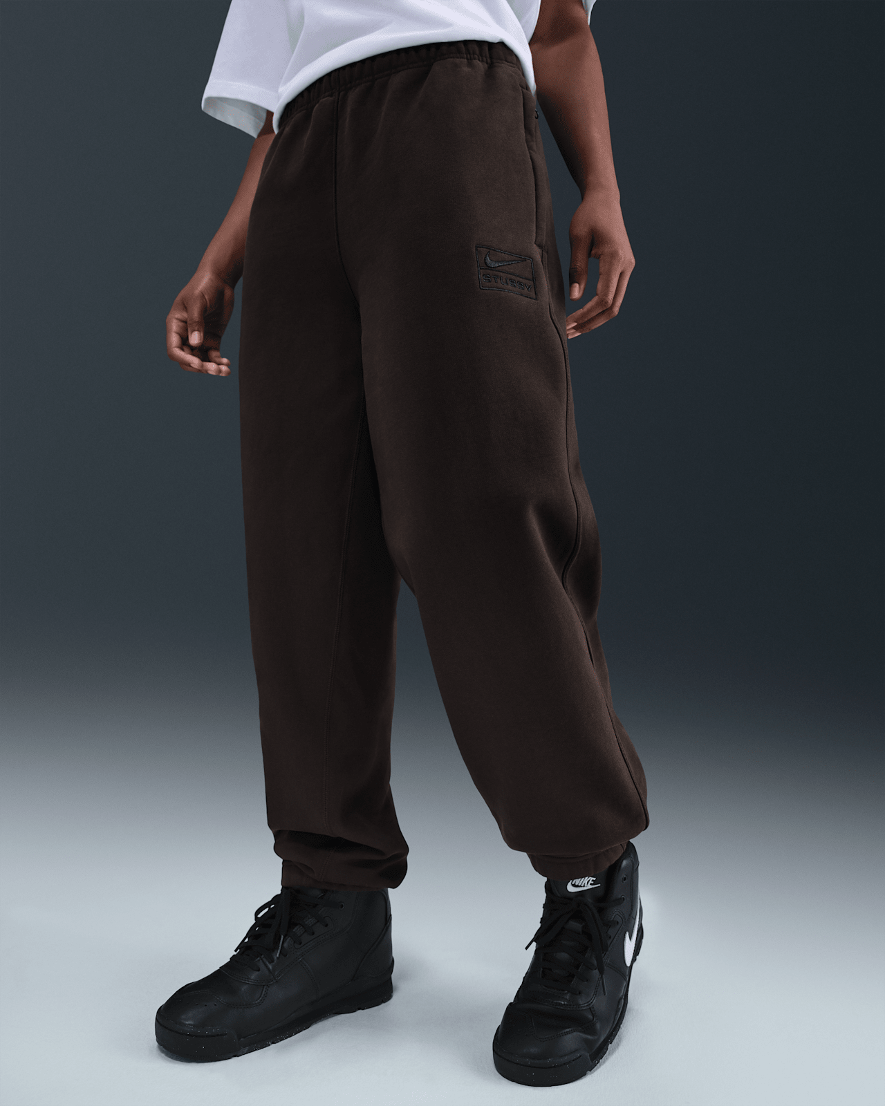 Nike x Stüssy Washed Fleece Pants Release Date. Nike SNKRS