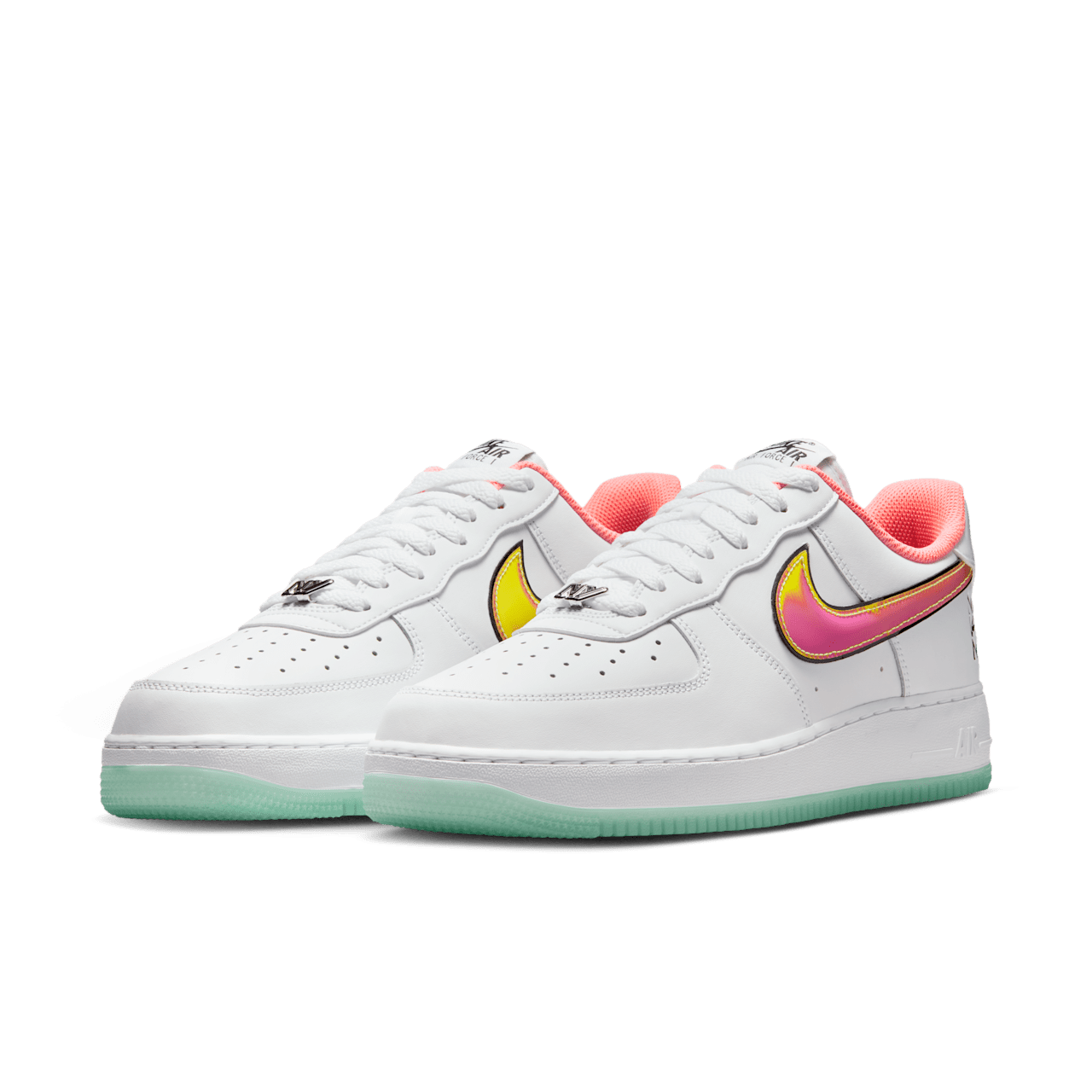 Air Force 1 '07 'NY vs. NY' White and Crimson Pulse (IH4962-100)