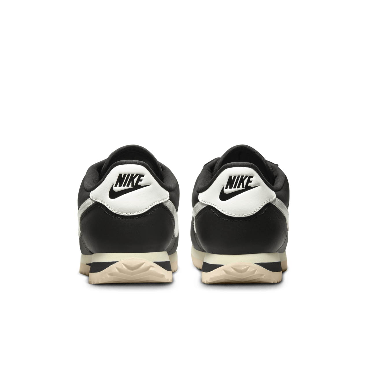 Fecha de lanzamiento del Nike Cortez para mujer "Black and Sail" (FB6877-001)
