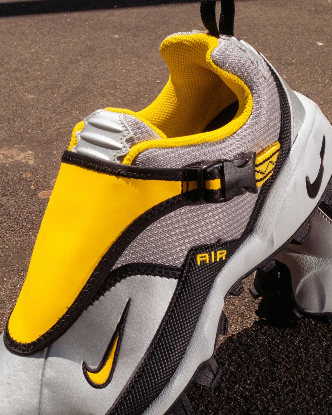 ACG Phassad 'Yellow Zest and Metallic Silver' (HM7133-001) Release Date