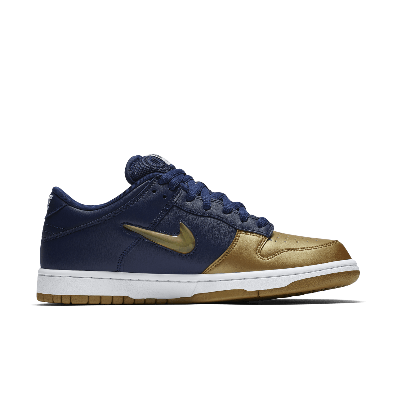 Supreme x nike dunk low pro sb on sale