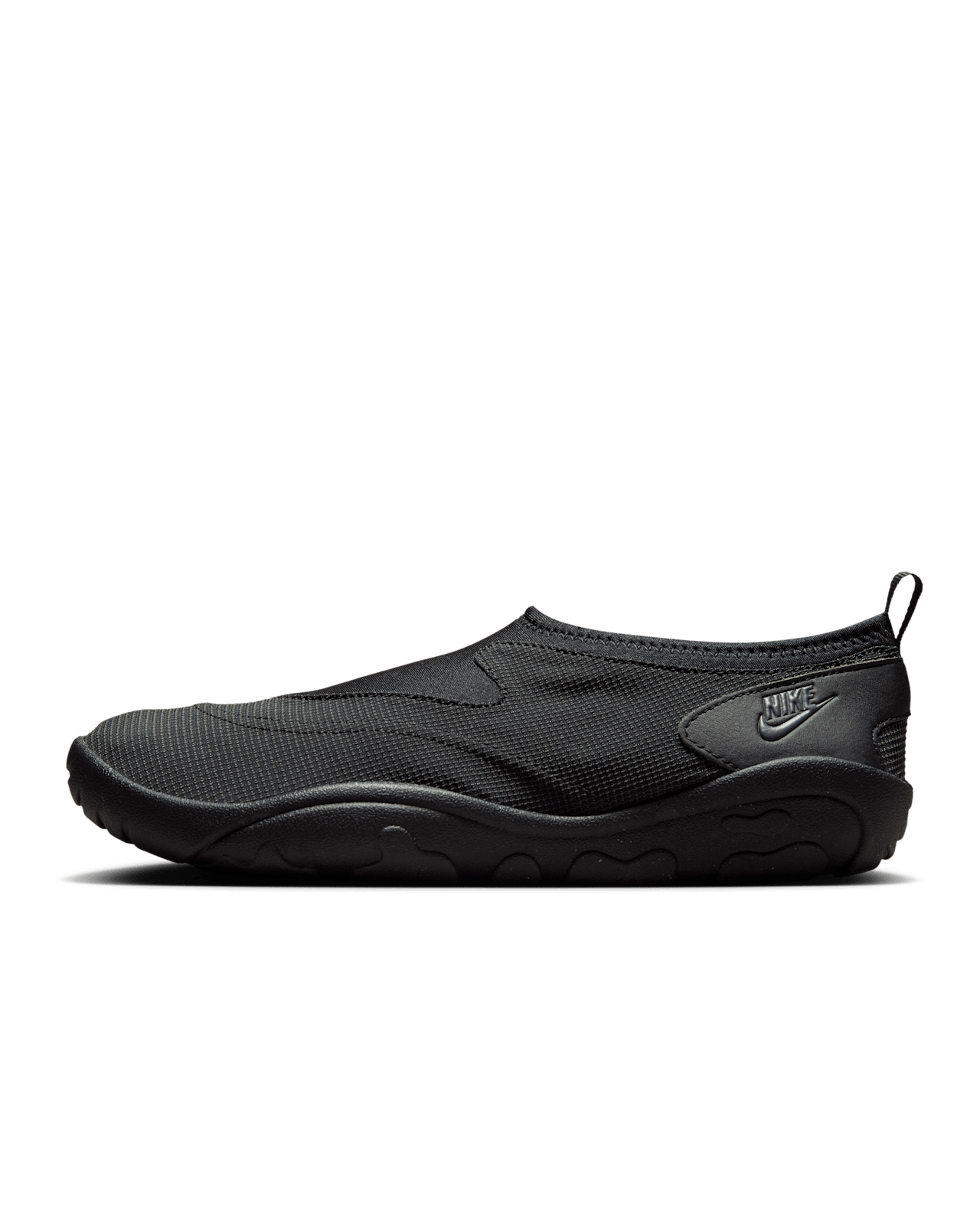 【NIKE公式】アクア ターフ 'Black and Off Noir' (FZ5627-001 / NIKE AQUA TURF)