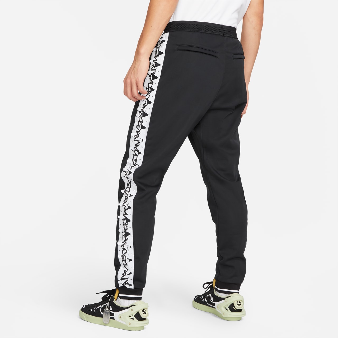 Fecha de lanzamiento de los conjuntos de entrenamiento Nike x ACRONYM®