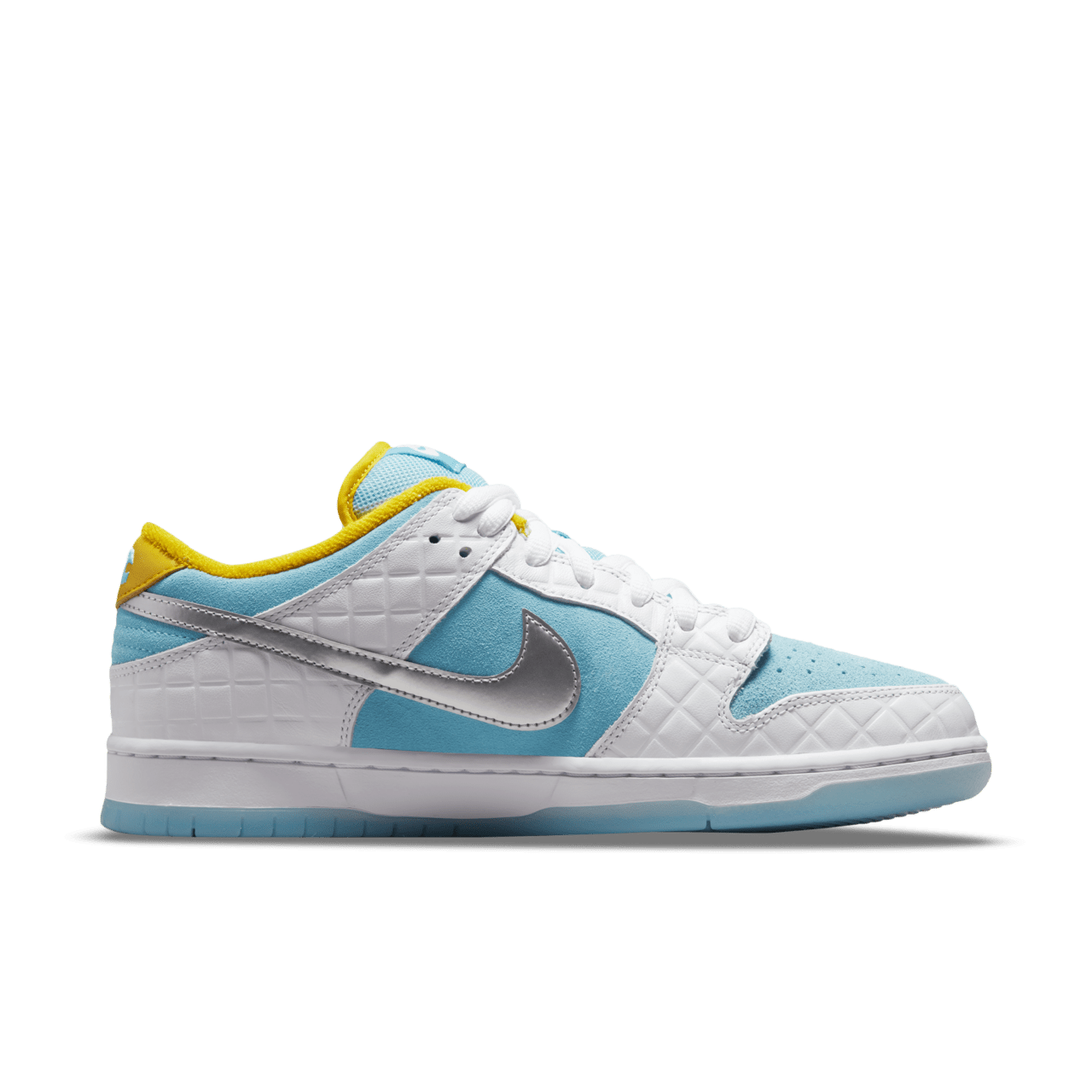 NIKE　DUNK　low　PRM Nike Dunk Low Retro PRM sneakers » bestel nu online!
