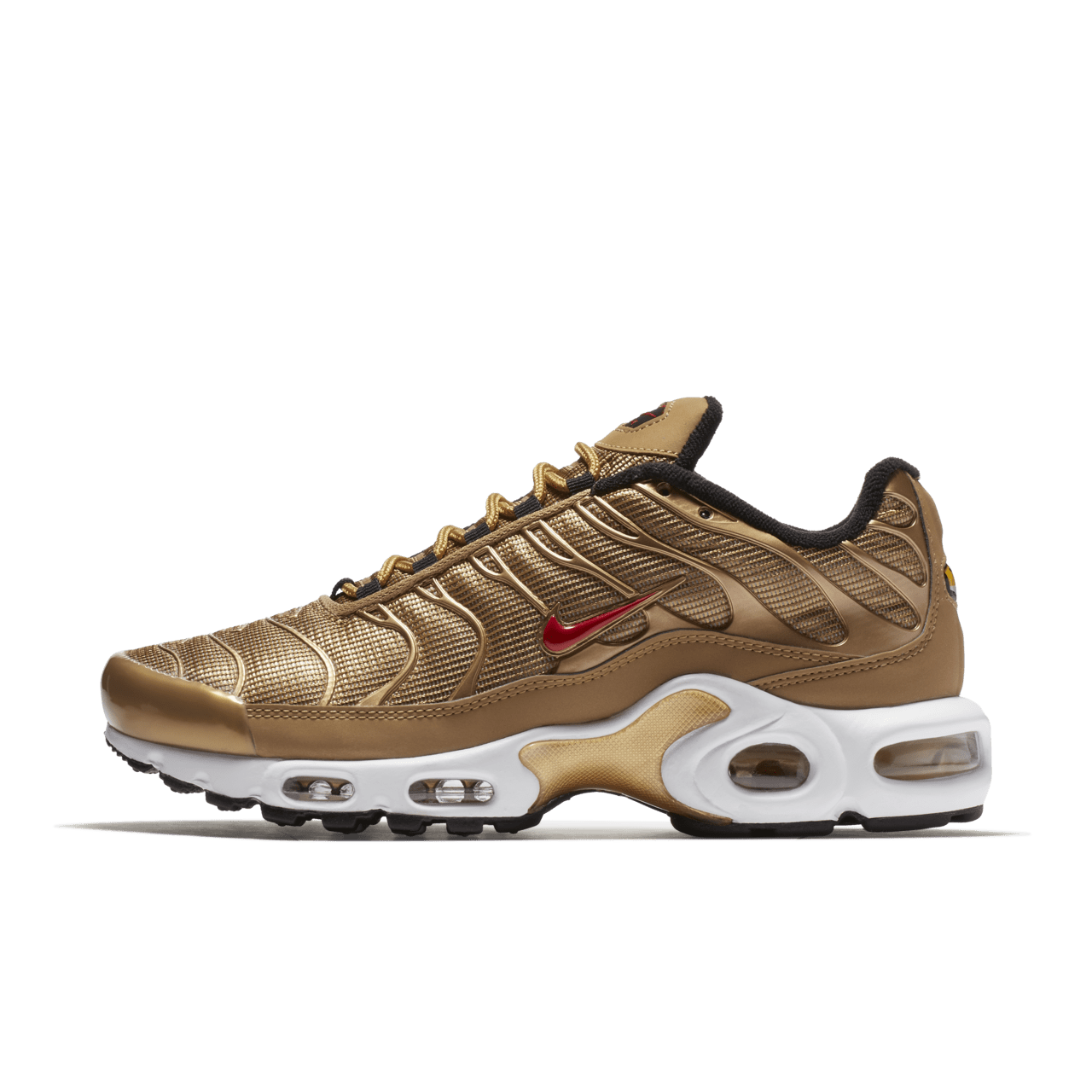 Women s Nike Air Max Plus QS Metallic Gold Release Date. Nike SNKRS