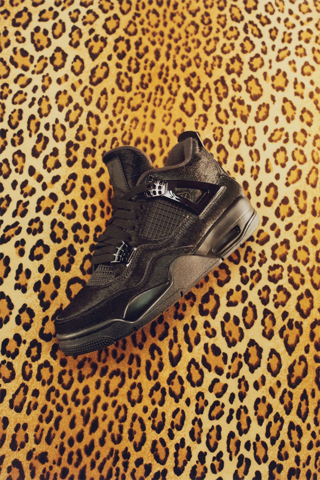 Women's Air Jordan IV 'Nike x Olivia Kim' Release Date