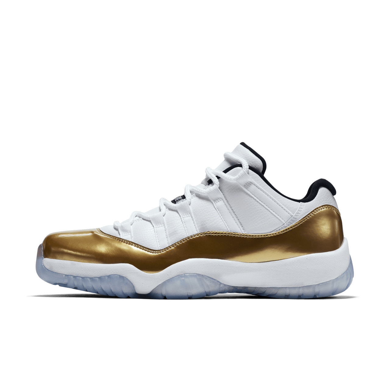 Jordan 11 low white and gold on sale