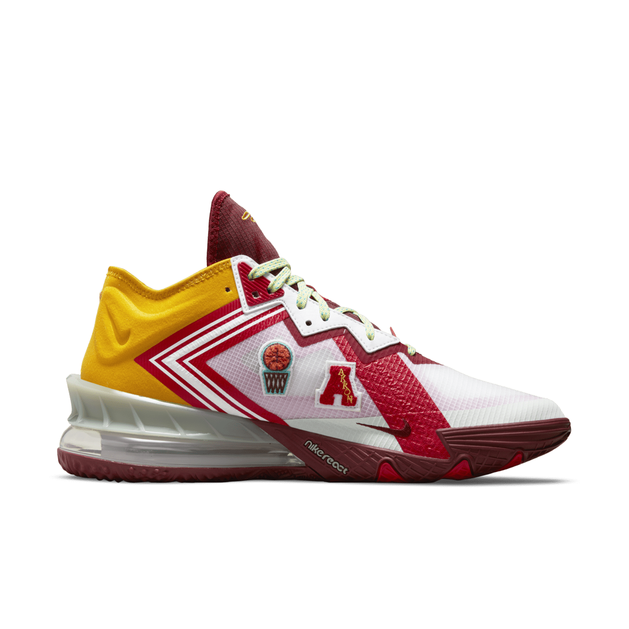 วันเปิดตัว LeBron 18 Low x Mimi Plange “Higher Learning”