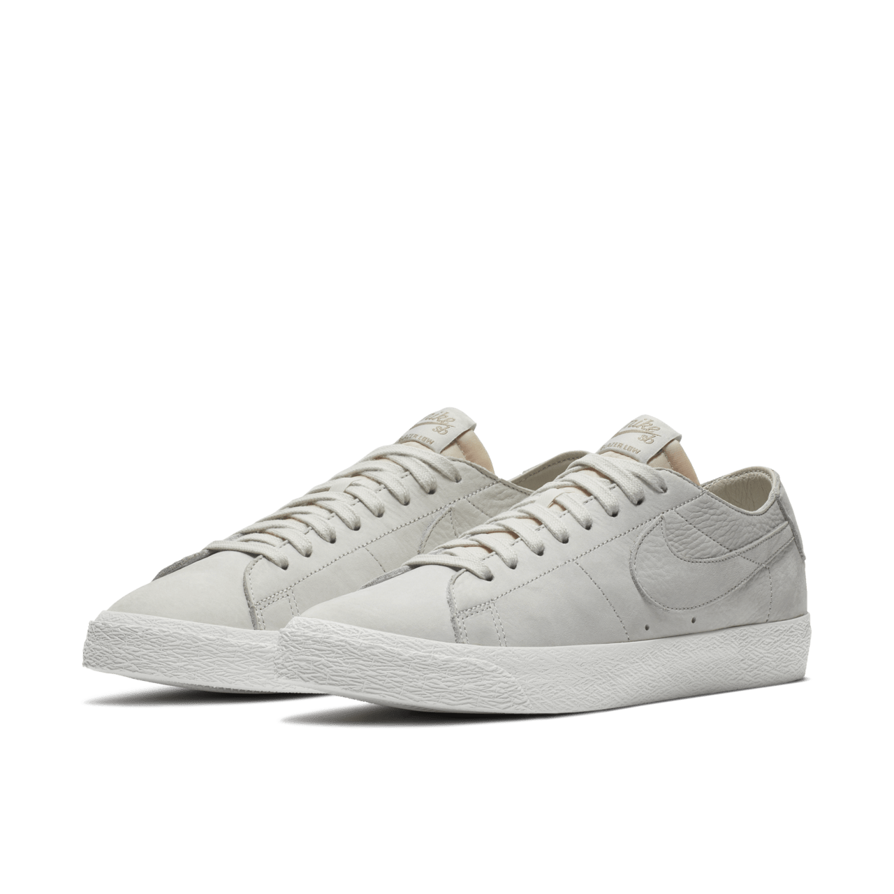 SB ZOOM BLAZER LOW DECON