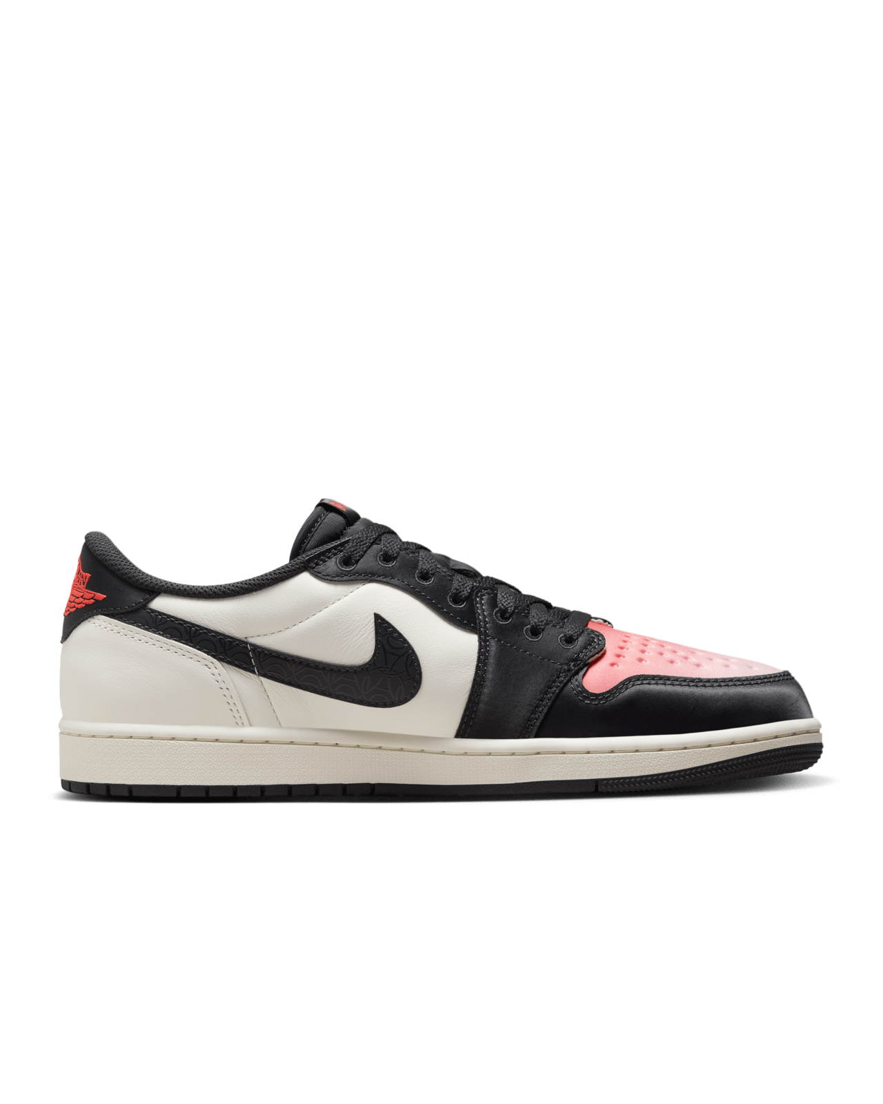 Air Jordan 1 Low Paris Saint-Germain „Sail és Off Noir” (HF8828-100) – megjelenési dátum