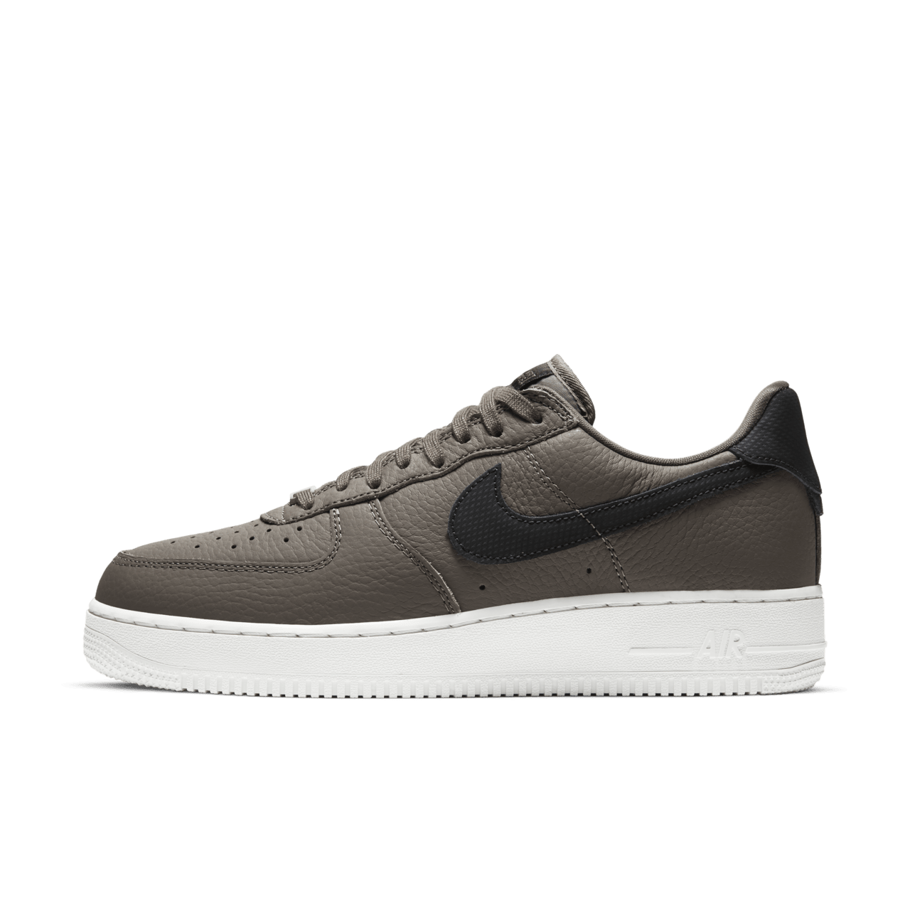 วันเปิดตัว Air Force 1 Craft “Ridgerock”