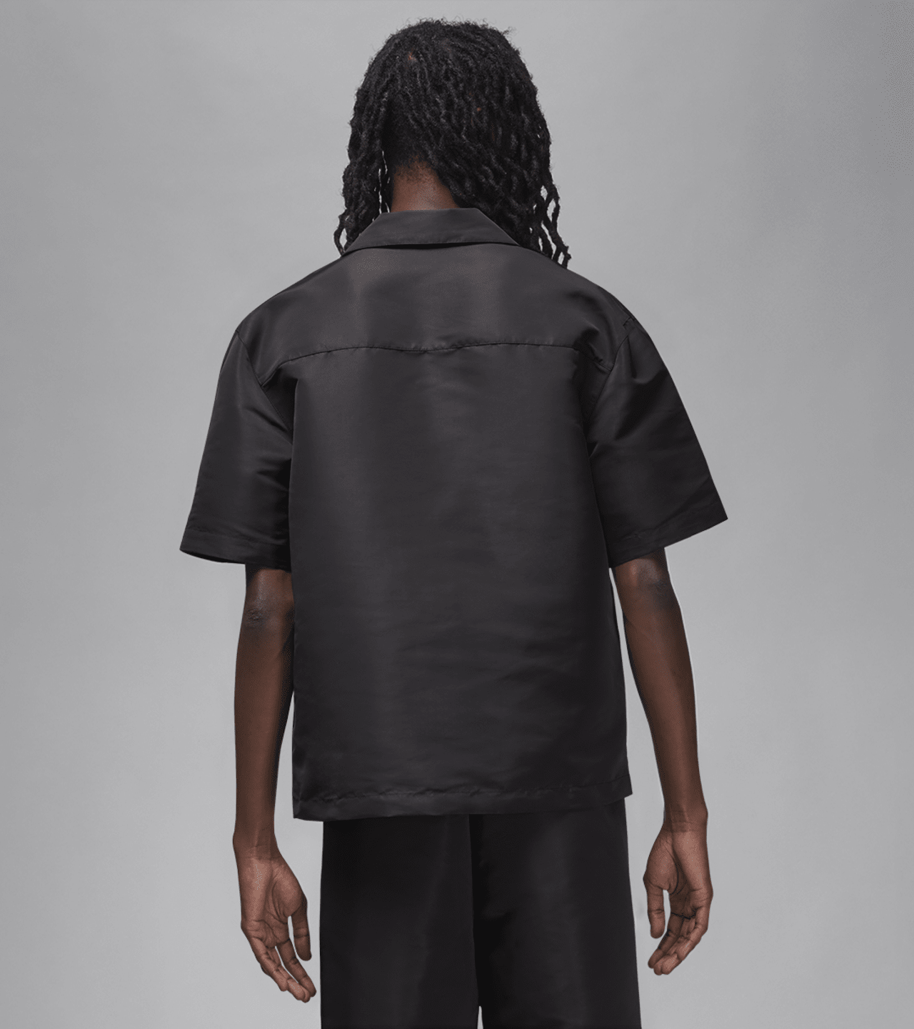 วันเปิดตัว Jordan x Trophy Room Apparel Collection