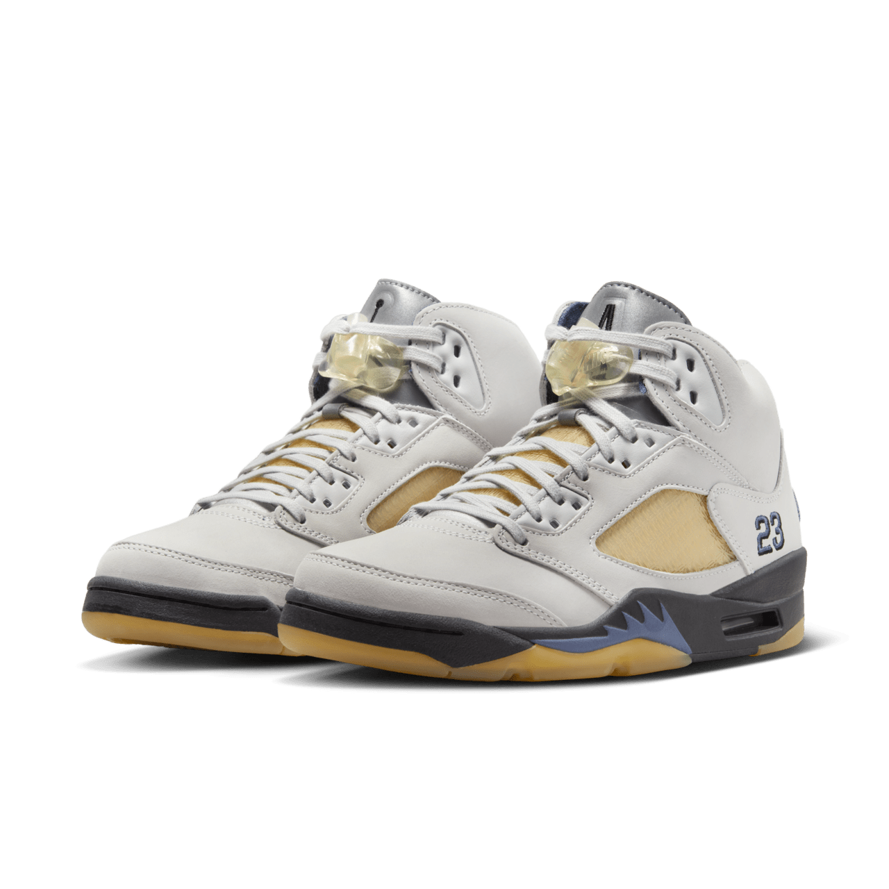 Fecha de lanzamiento del Air Jordan 5 x A Ma Maniére "Dawn" (FZ5758-004)