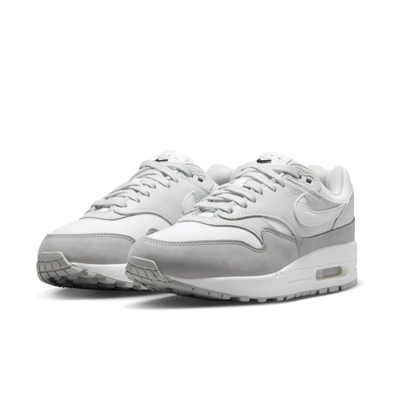 Fecha de lanzamiento del Air Max 1 '87 "White and Photon Dust" para mujer (FN0564-001)