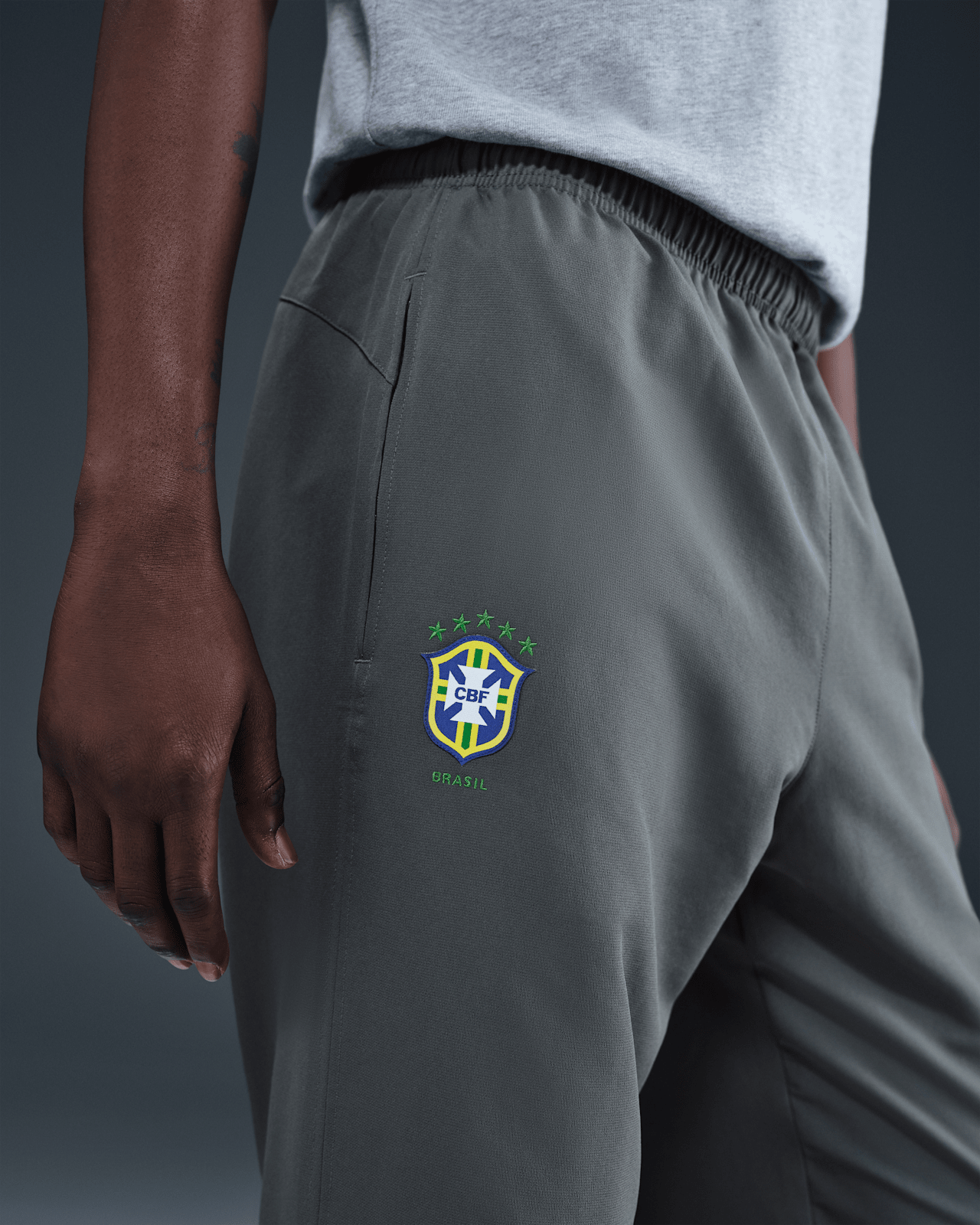 Neuauflage der Brasilien 2004 Total 90-Bekleidungskollektion – Erscheinungsdatum