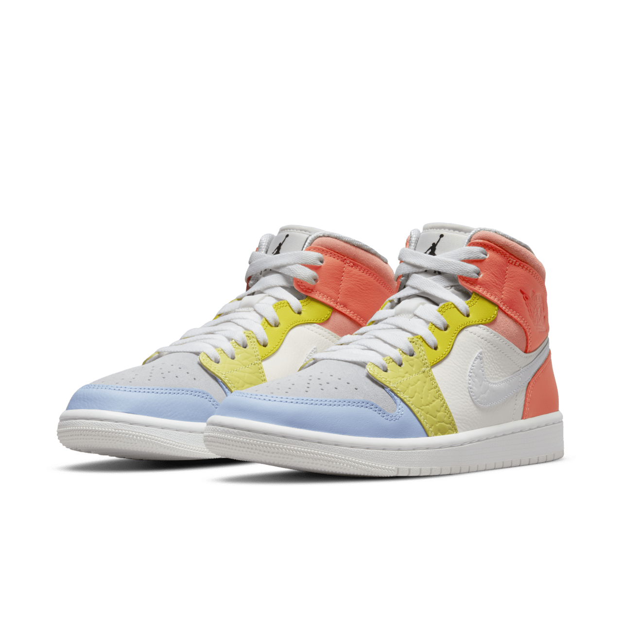 【NIKE公式】レディース エア ジョーダン 1 MID 'To My First Coach' (DJ6908-100 / WMNS AJ 1 MID)