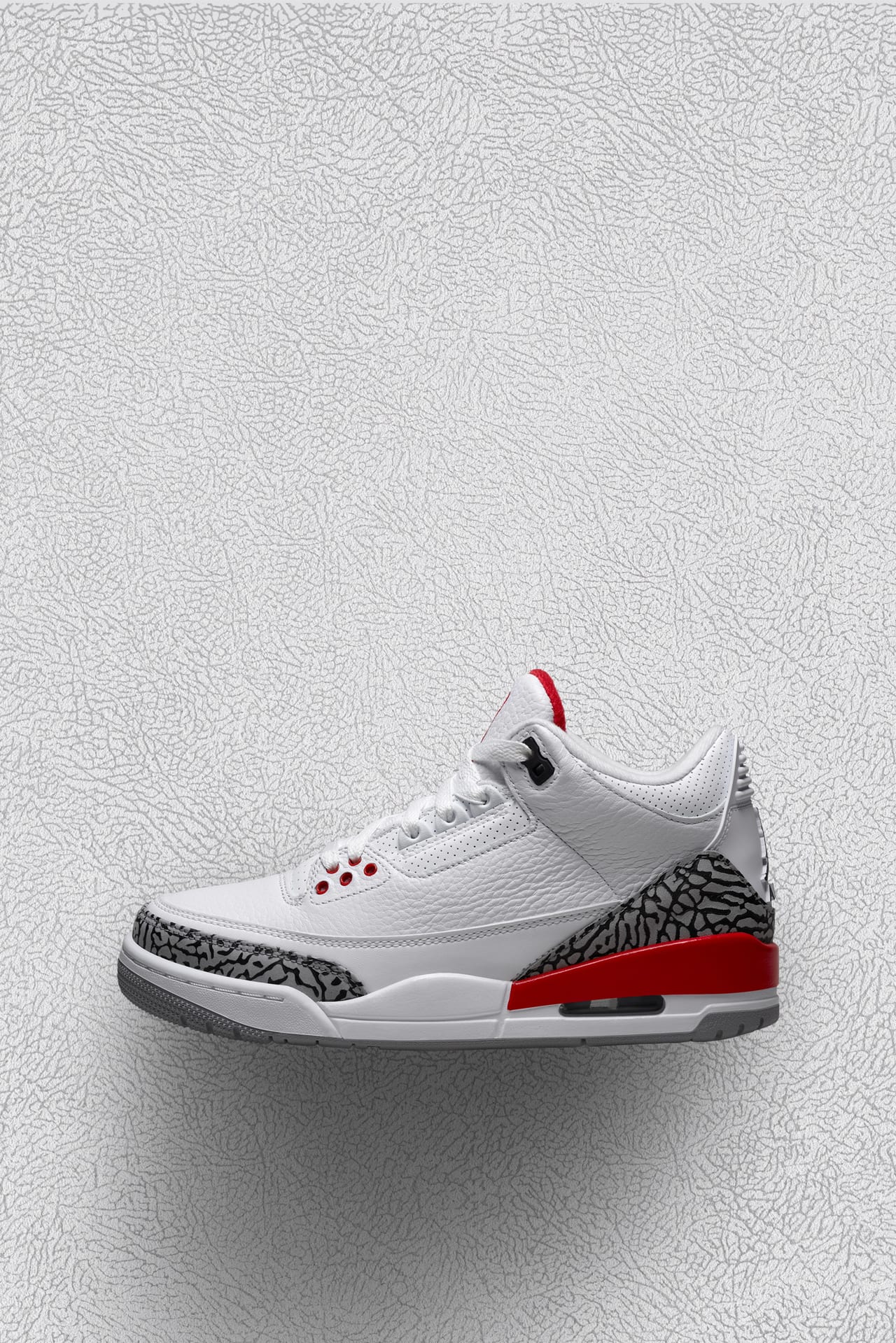 Jordan 3 hall of fame footlocker hotsell