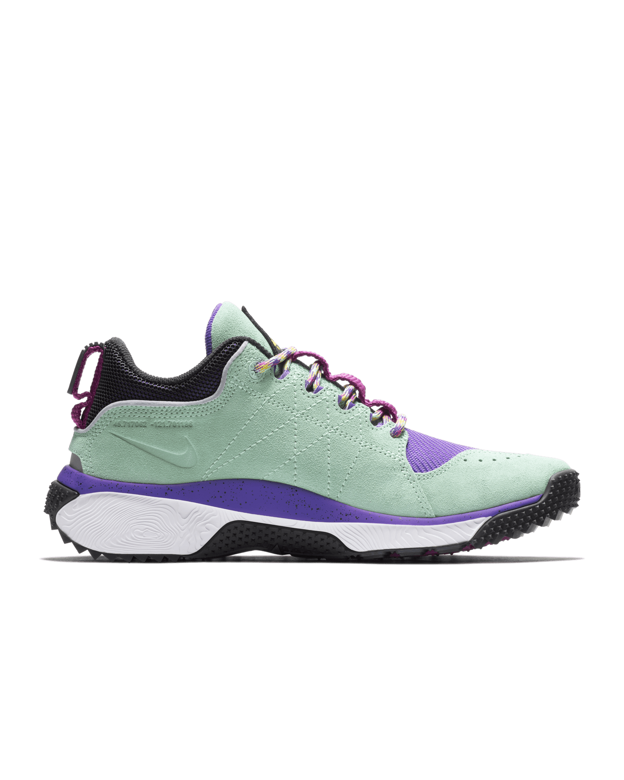 Date de sortie de la Nike ACG Dog Mountain Emerald Rise Black Nike SNKRS