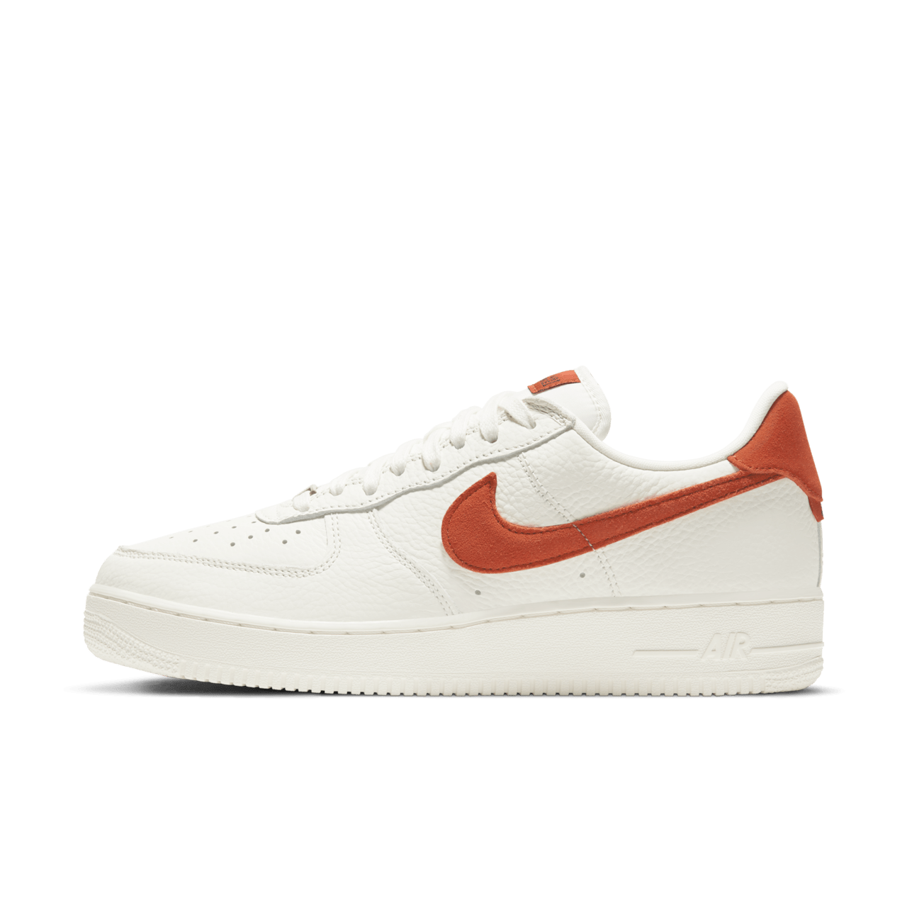 【NIKE公式】エア フォース 1 '07 クラフト 'Mantra Orange' (AF 1 '07 CRAFT / CV1755-100)