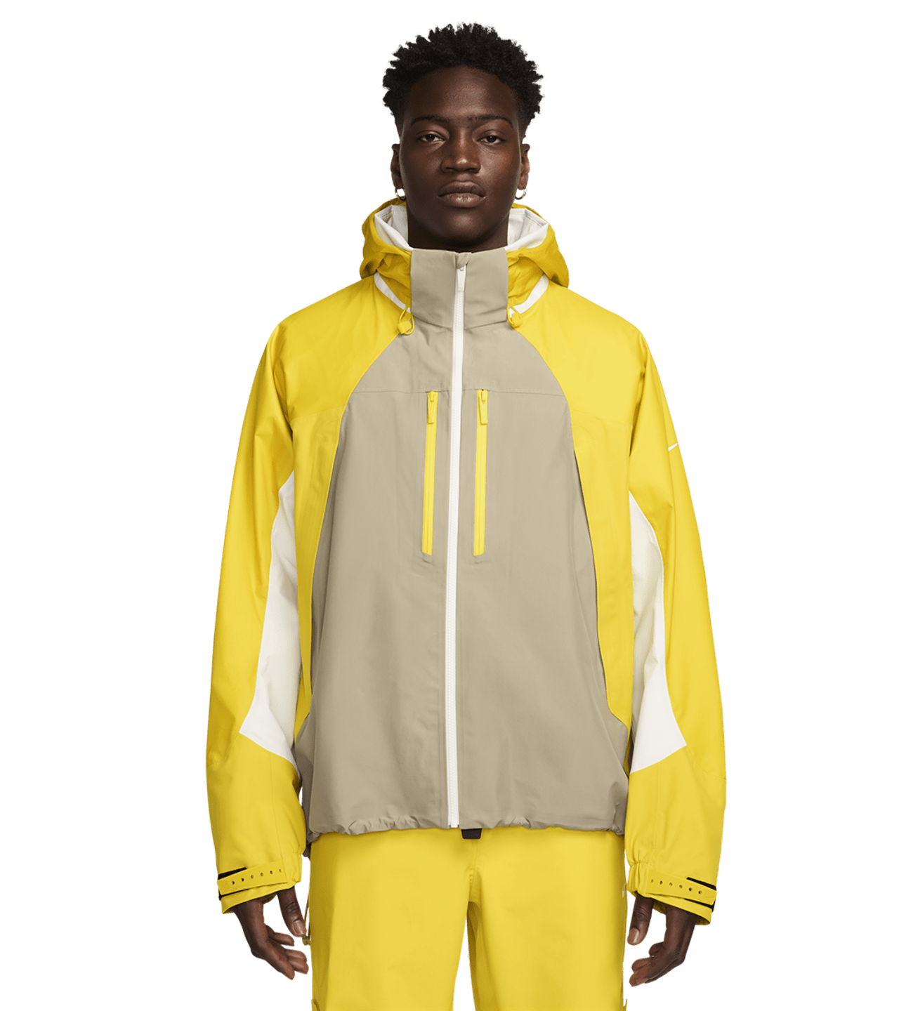 วันเปิดตัว NOCTA L'ART APPAREL COLLECTION