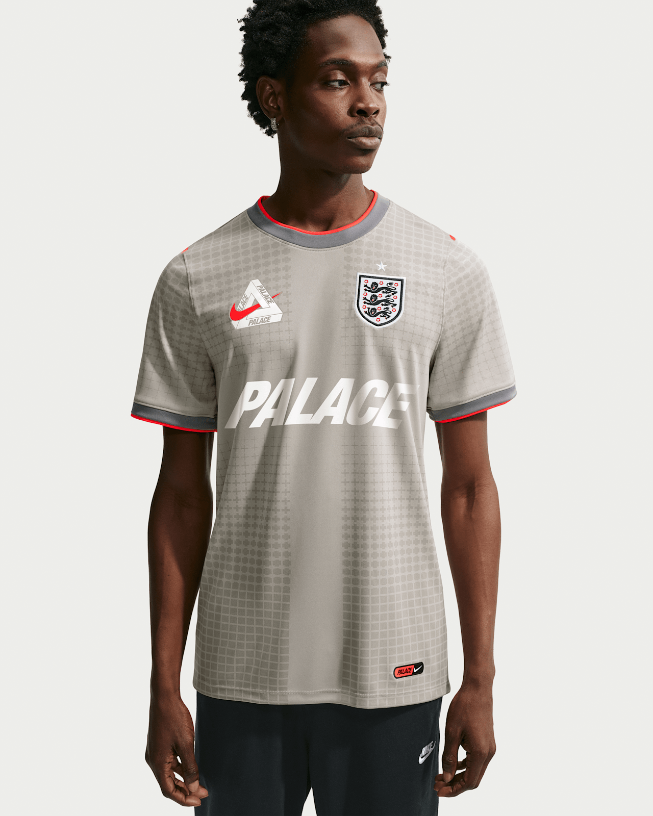 England x Palace kollekció – megjelenési dátum
