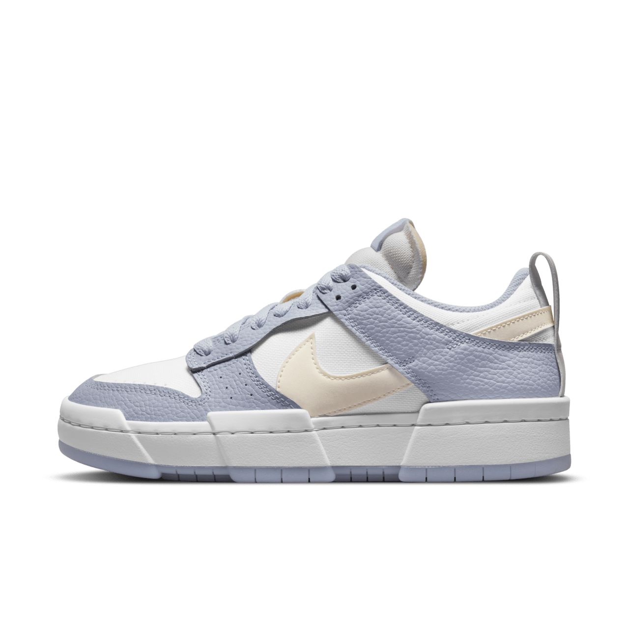 วันเปิดตัว Dunk Low Disrupt “Ghost” ผู้หญิง