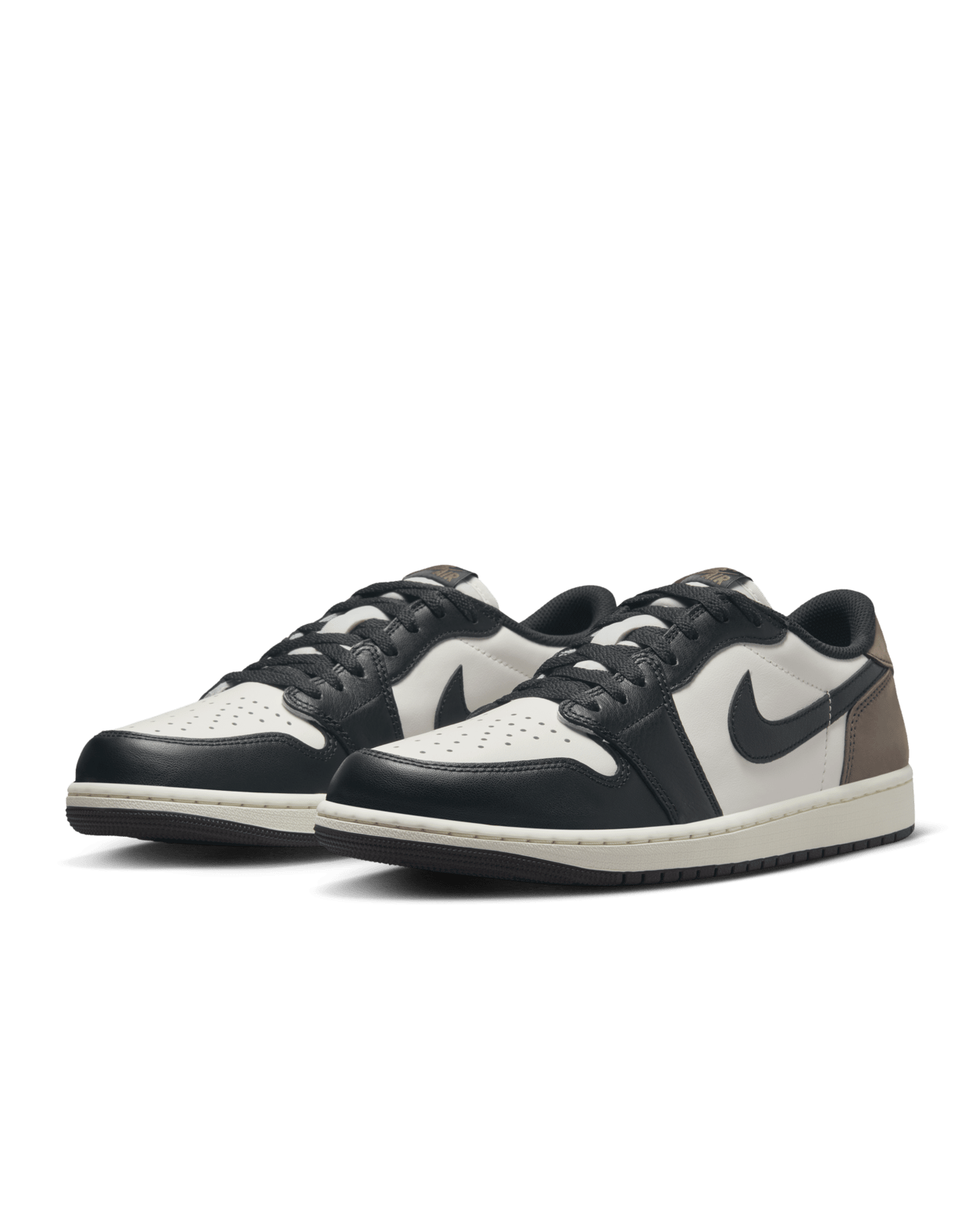 【NIKE公式】エア ジョーダン 1 LOW OG 'Mocha' (CZ0790-102 / AJ 1 RETRO LOW OG)