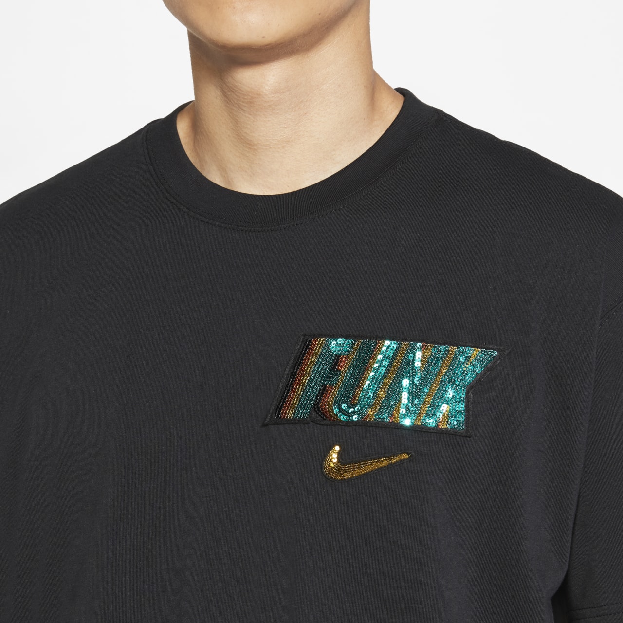 【NIKE公式】Roswell Rayguns Apparel Collection 