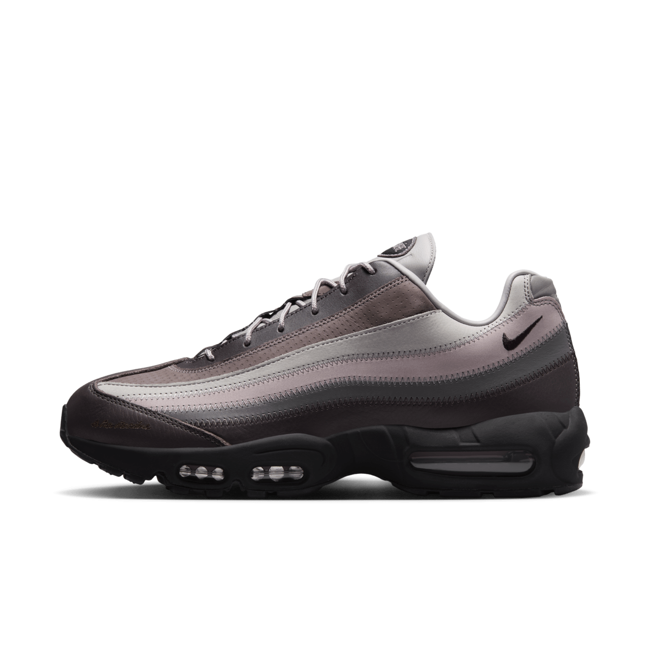 วันเปิดตัว Air Max 95 x A Ma Maniére "W.Y.W.S." (FZ8743-200)