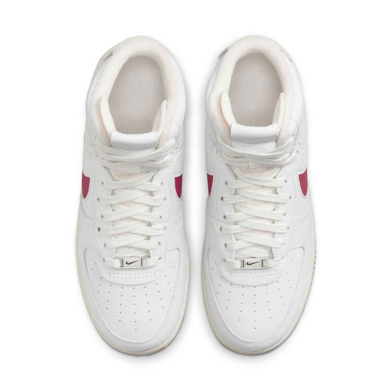 วันเปิดตัว Air Force 1 High Sculpt "Gym Red" ผู้หญิง (DC3590-100)