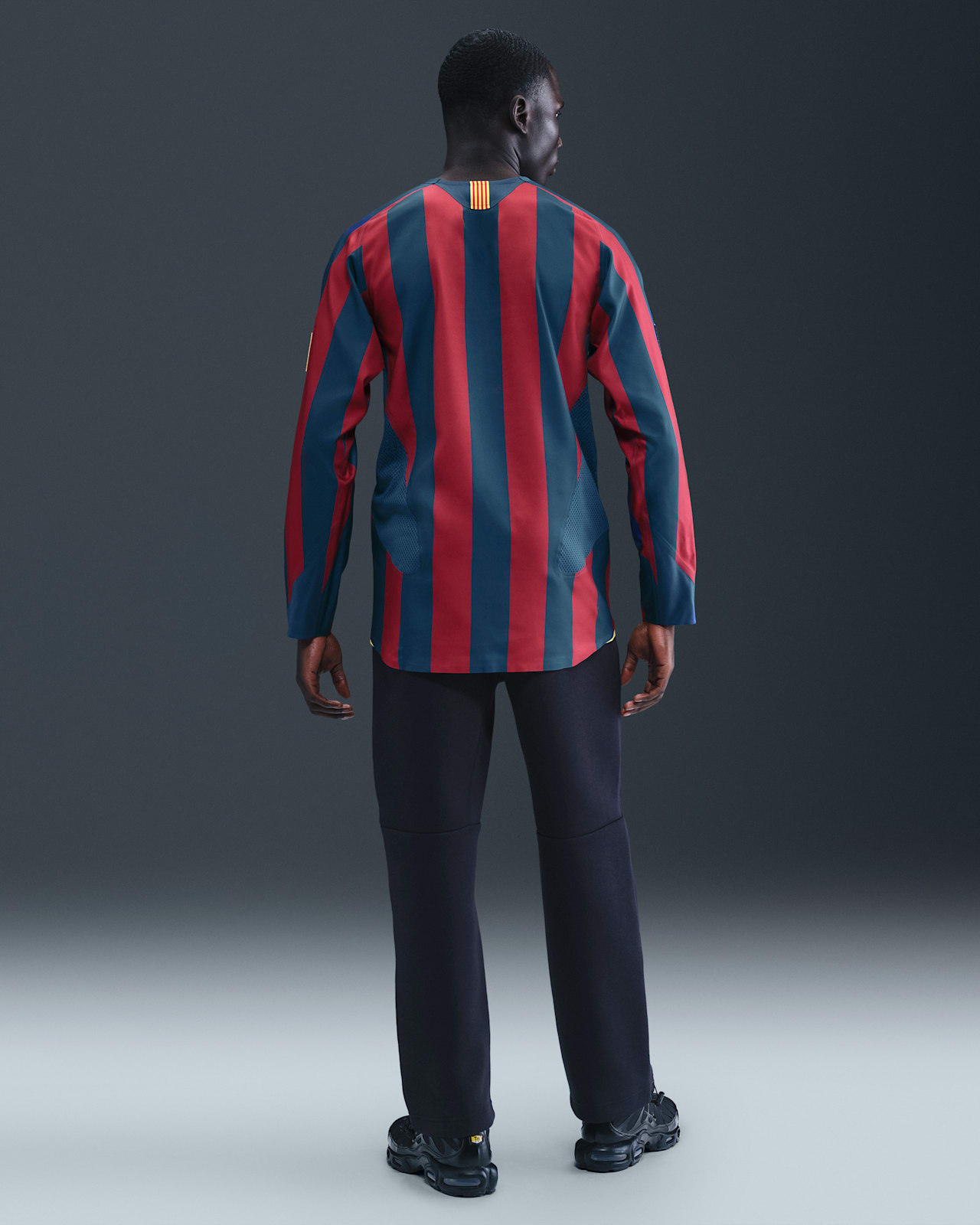 Fecha de lanzamiento de la colección de ropa FC Barcelona 2005/06 Reissue