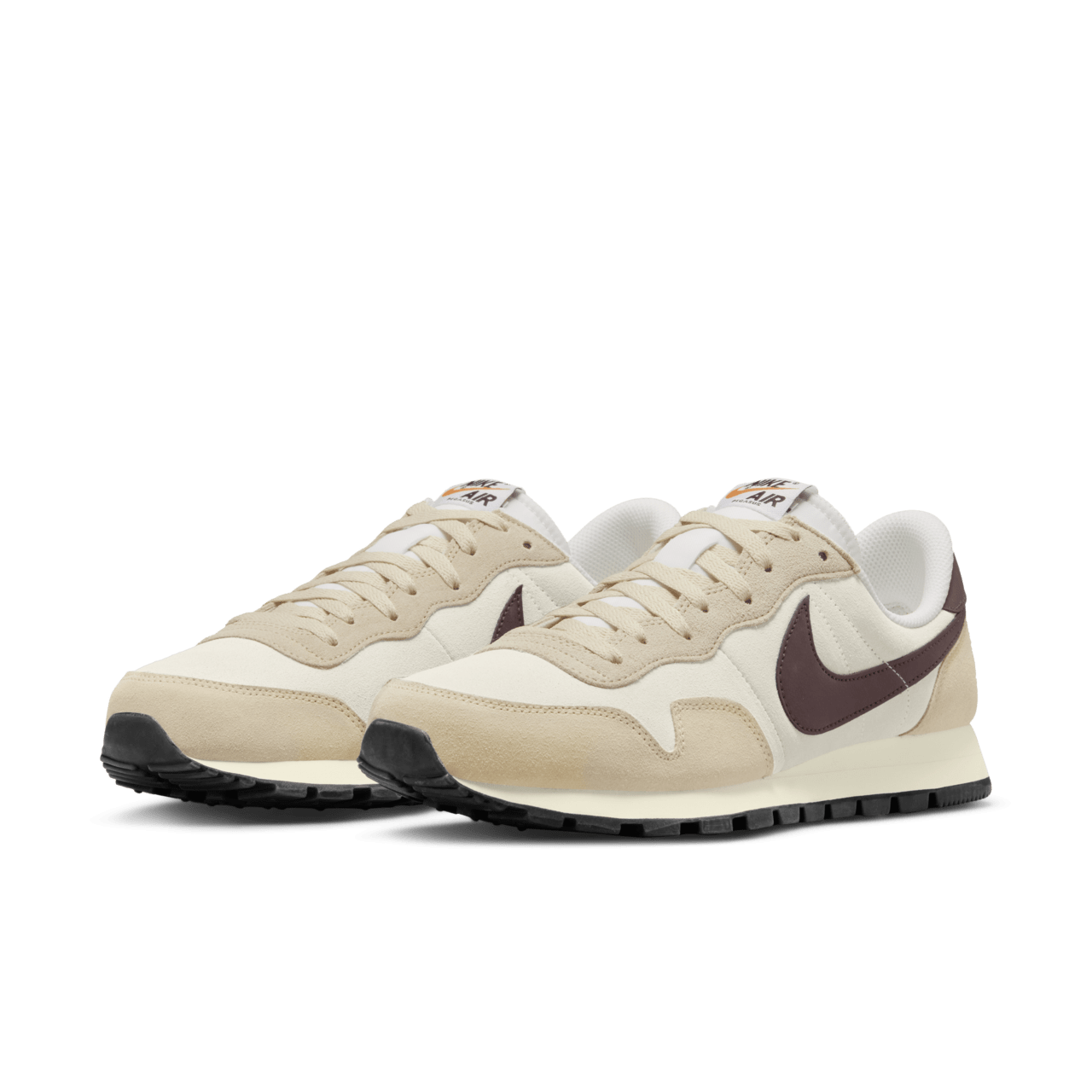 【NIKE公式】エア ペガサス 83 'Sail and Light Chocolate' (DM0177-100 / NIKE AIR PEGASUS 83 PRM)