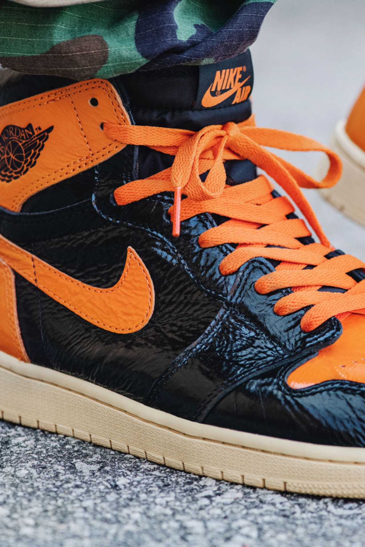 Air Jordan 1 'Black/Orange' Release Date