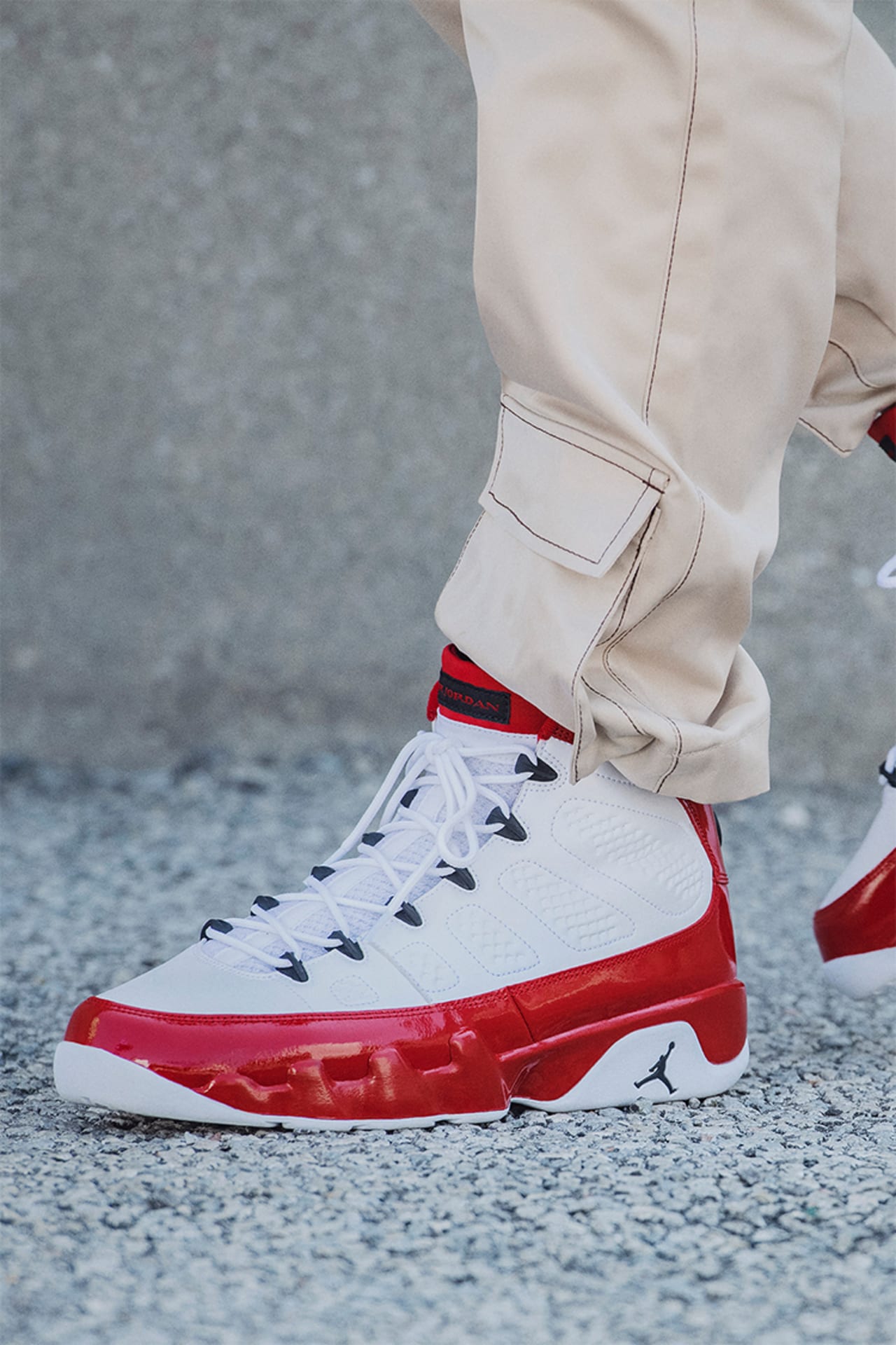 Jordan 9 red black and white online