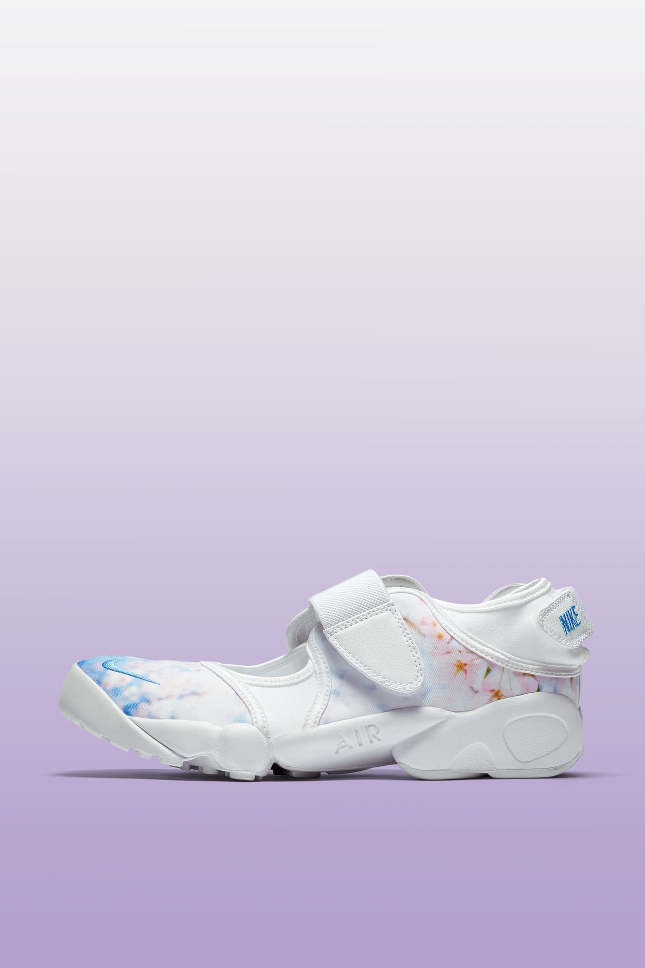 Nike Air Rift Cherry Blossom pour Femme. Nike SNKRS