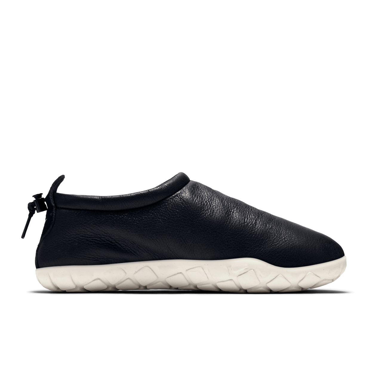 Nike Air Moc Bomber Black Sail Nike SNKRS