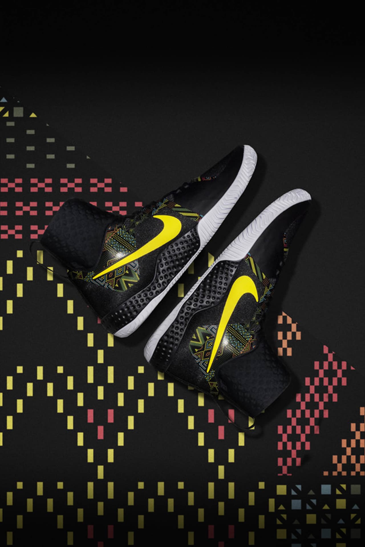 WMNS NIKECOURT FLARE