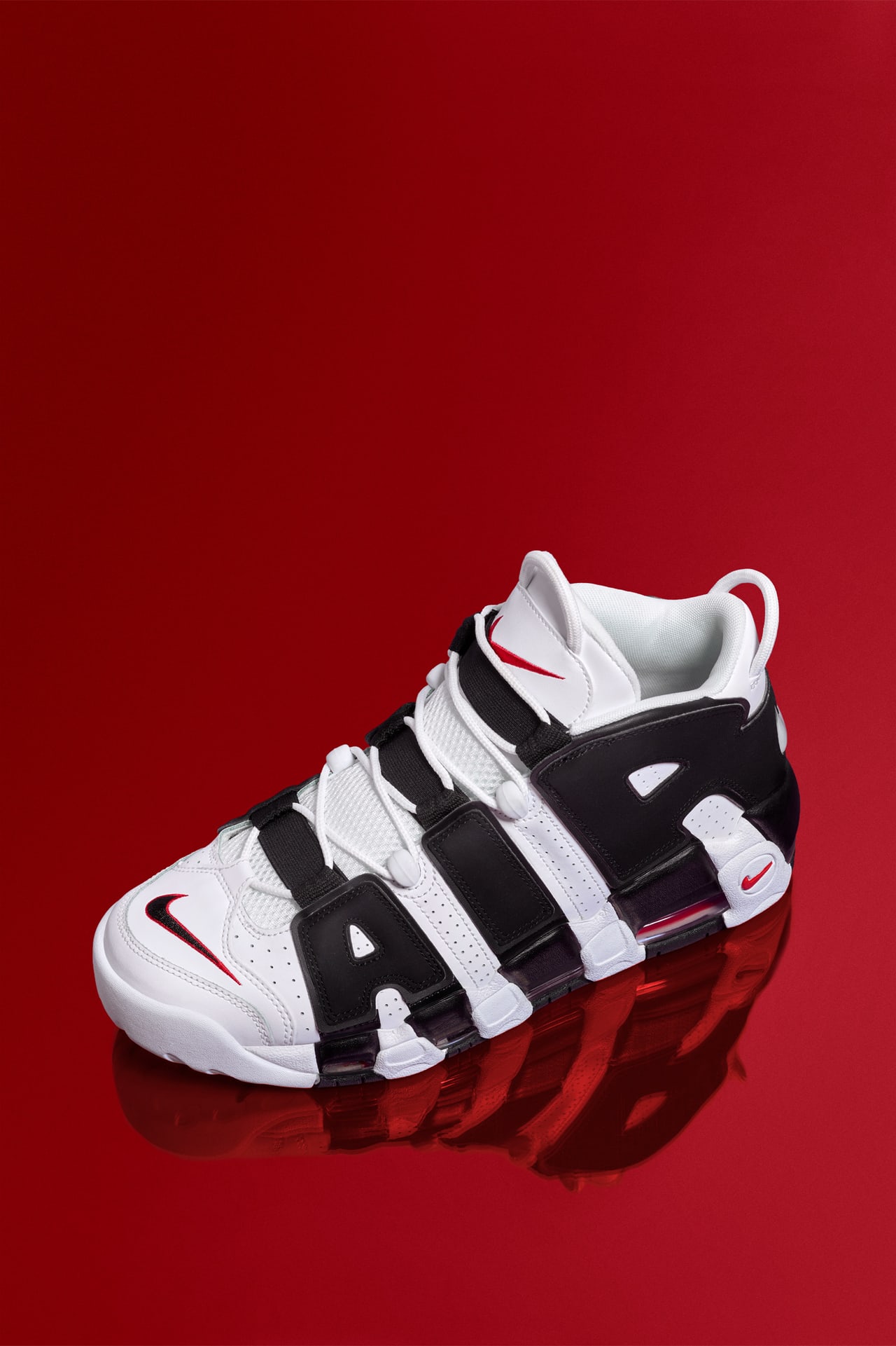 Nike red and white uptempo on sale