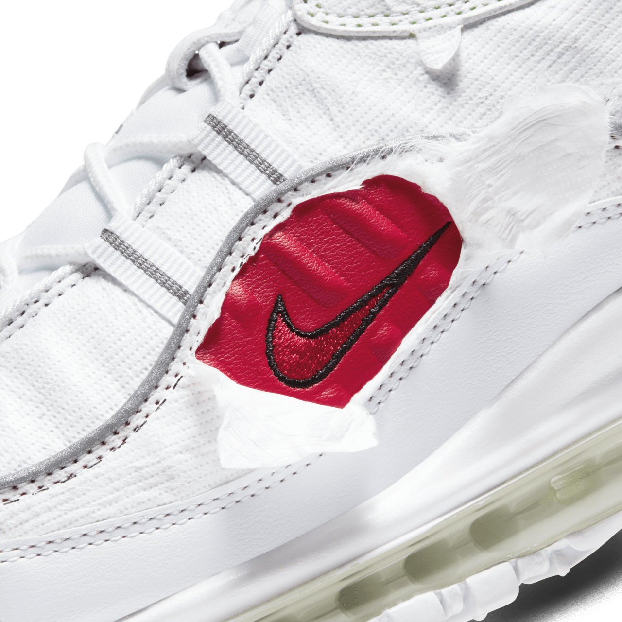 NIKE 98 Reveal CJ0634 101 WOMEN S AM 98 Nike SNKRS