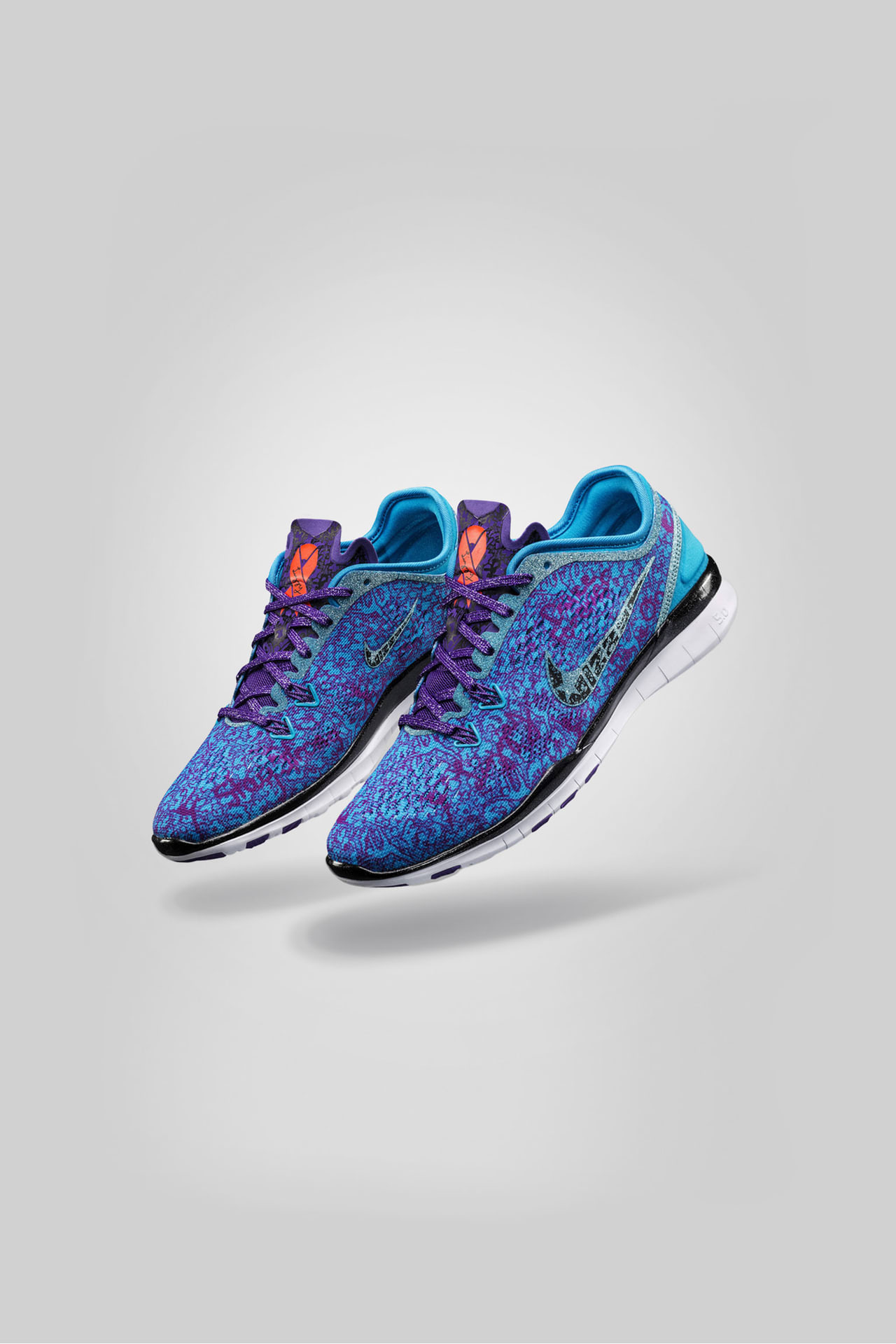 Women s Nike Free 5.0 TR Fit Doernbecher Ultraviolet Blue Lagoon Nike SNKRS