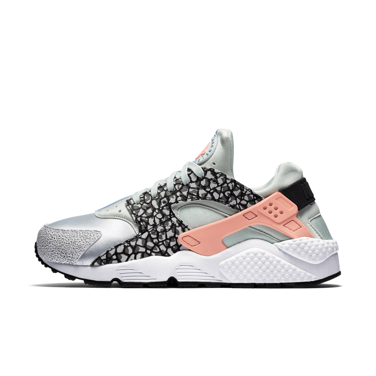 Women s Nike Air Huarache Premium Wolf Grey Peach Nike SNKRS