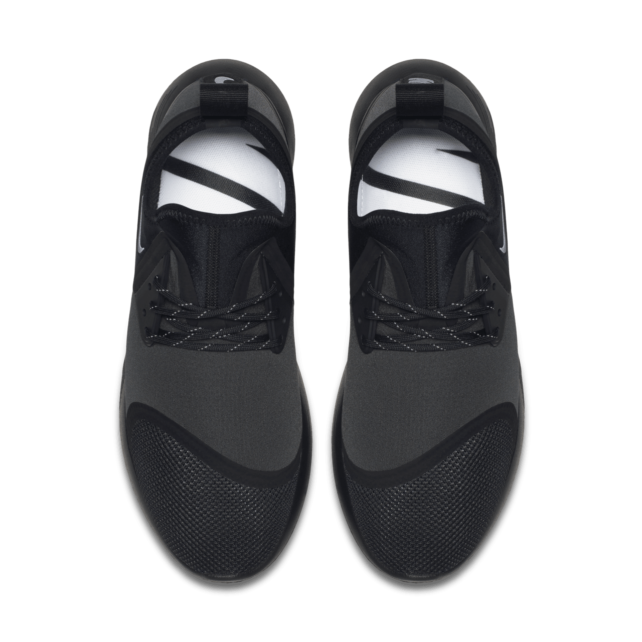 Nike LunarCharge Essential Triple Black Nike SNKRS