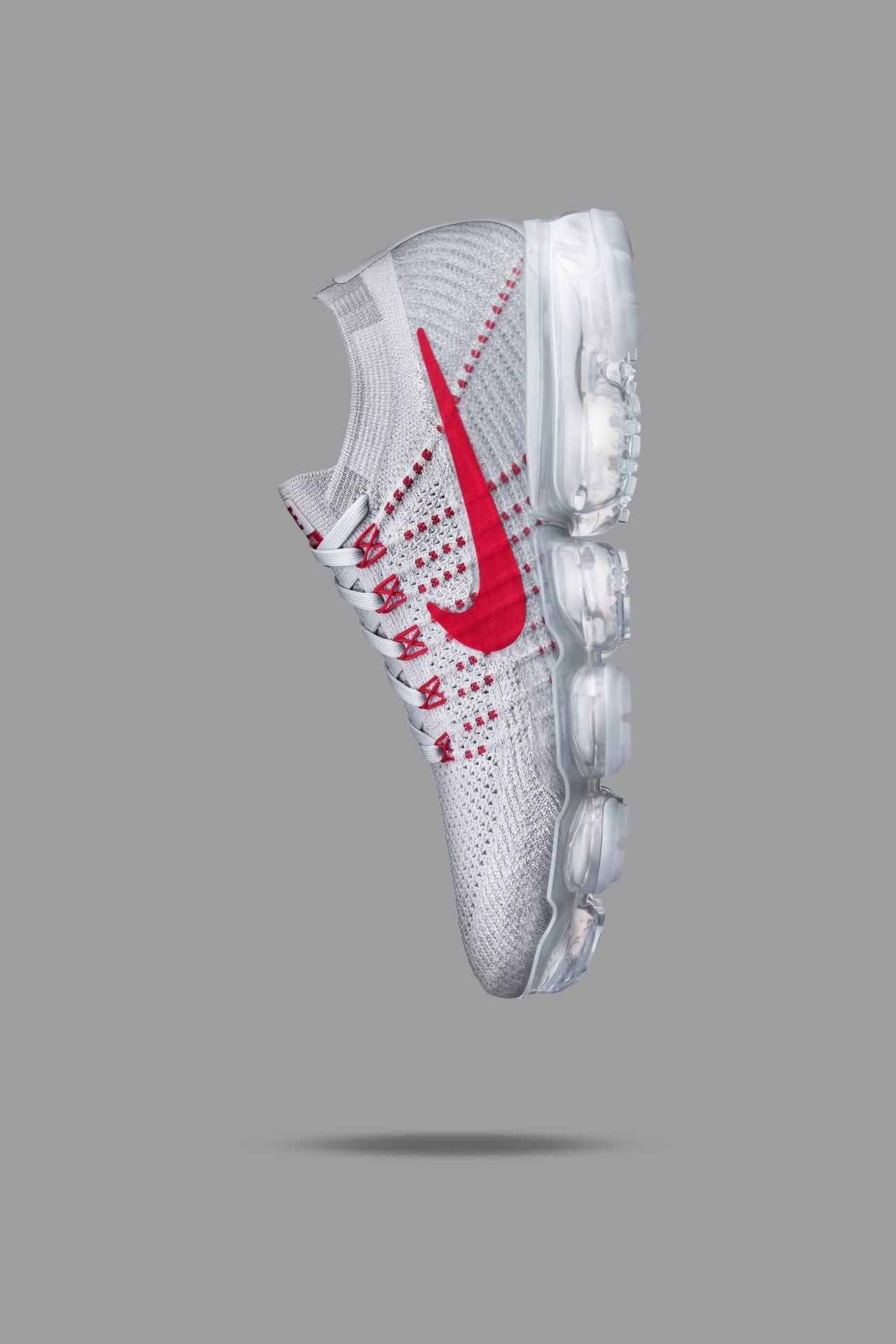 Nike air vapormax flyknit pure platinum/university red hotsell