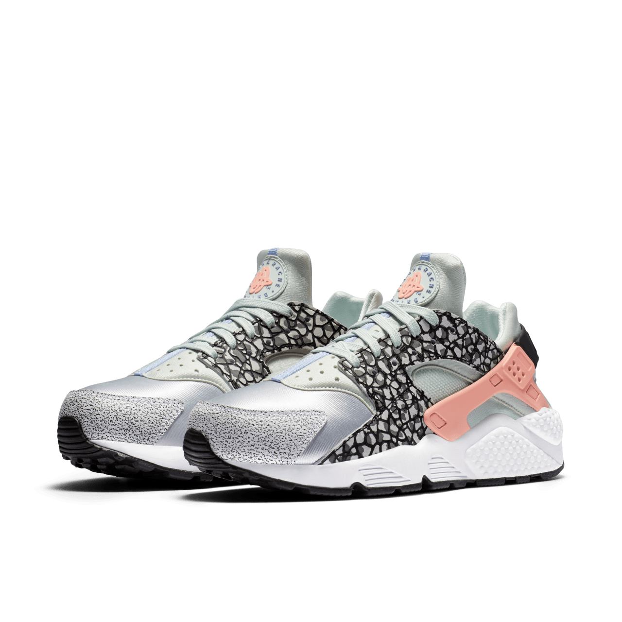 Women s Nike Air Huarache Premium Wolf Grey Peach Nike SNKRS