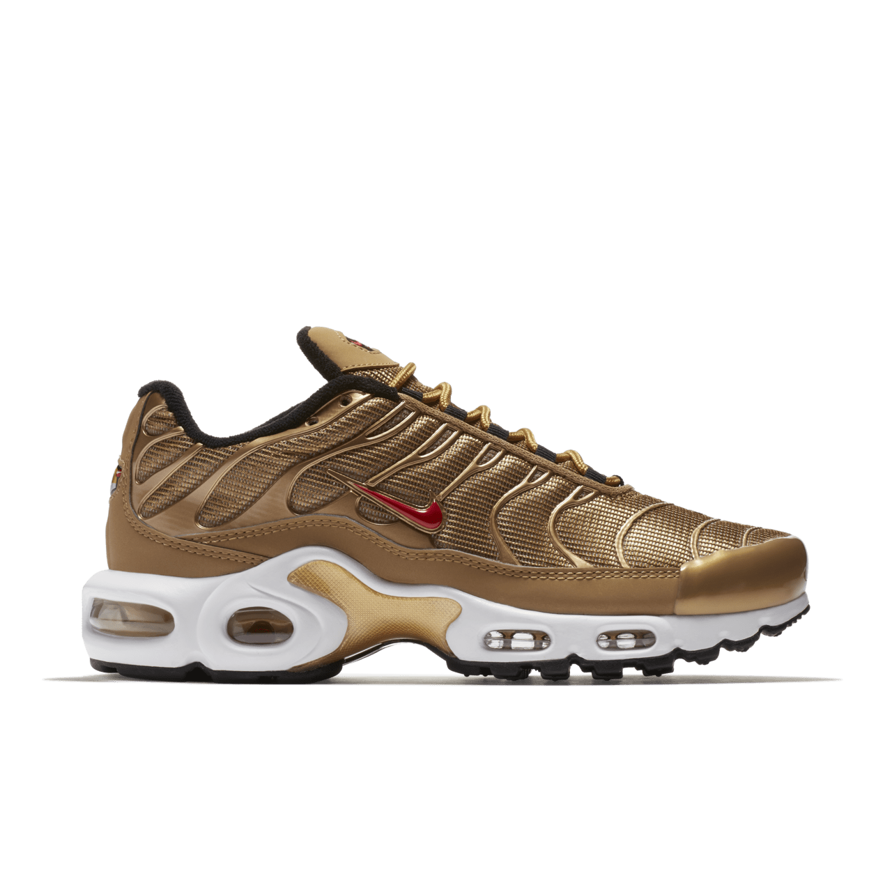 Women s Nike Air Max Plus QS Metallic Gold Release Date. Nike SNKRS