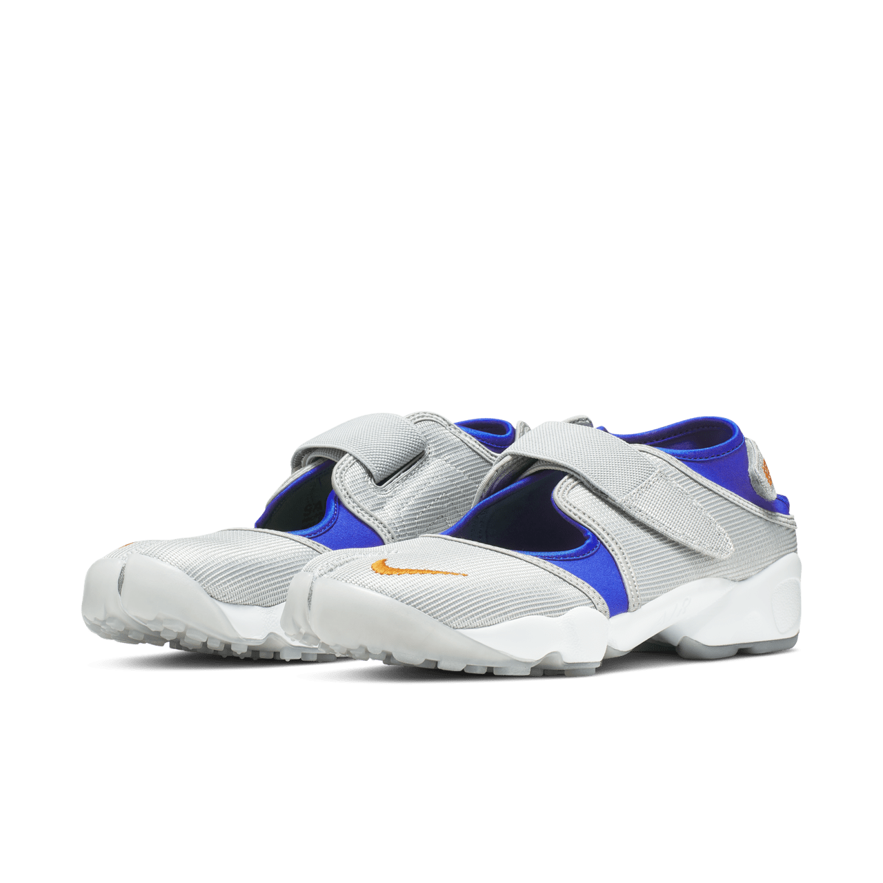 Nike Women's Air Rift 'Metallic Silver' Release Date