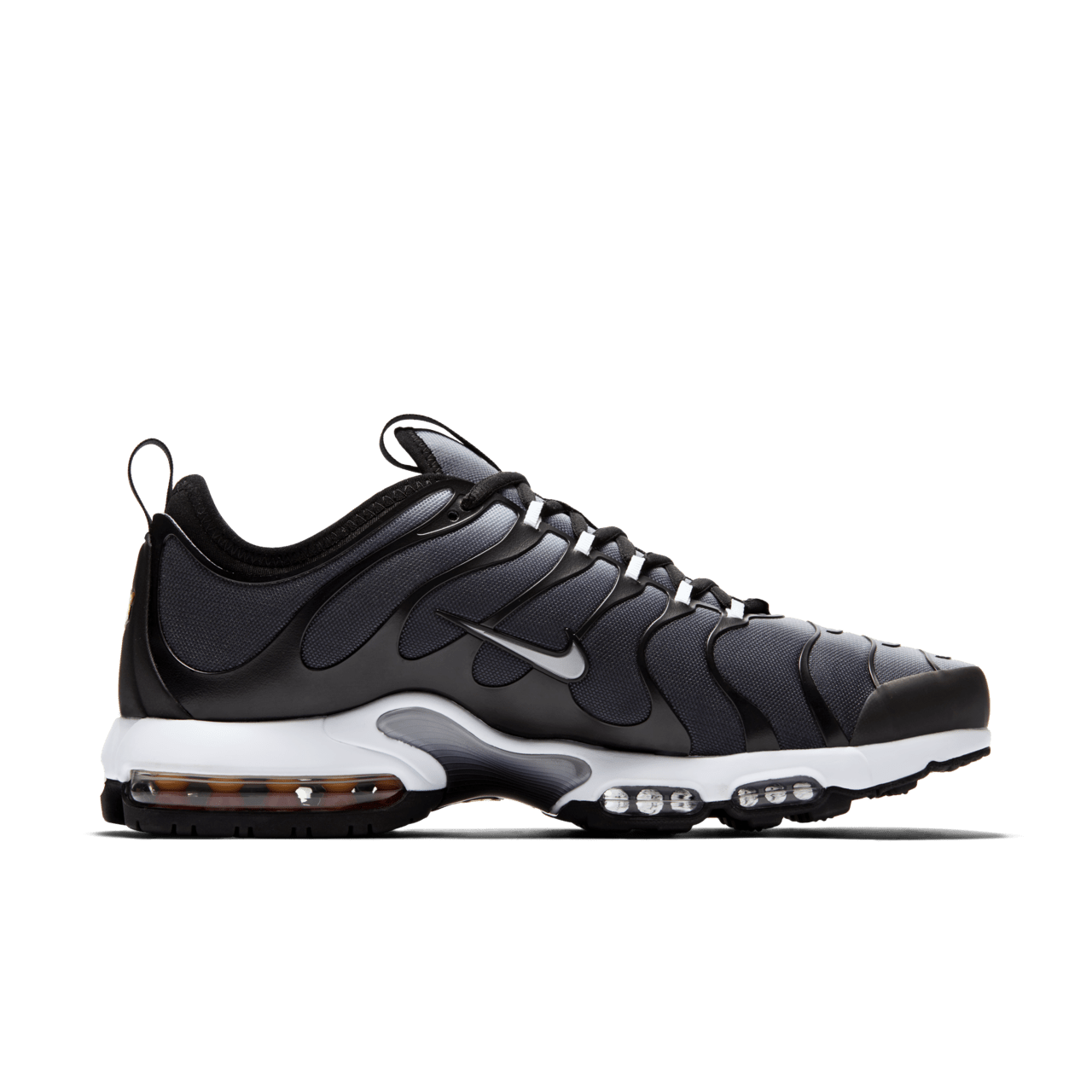 Nike air max plus ultra all black hotsell