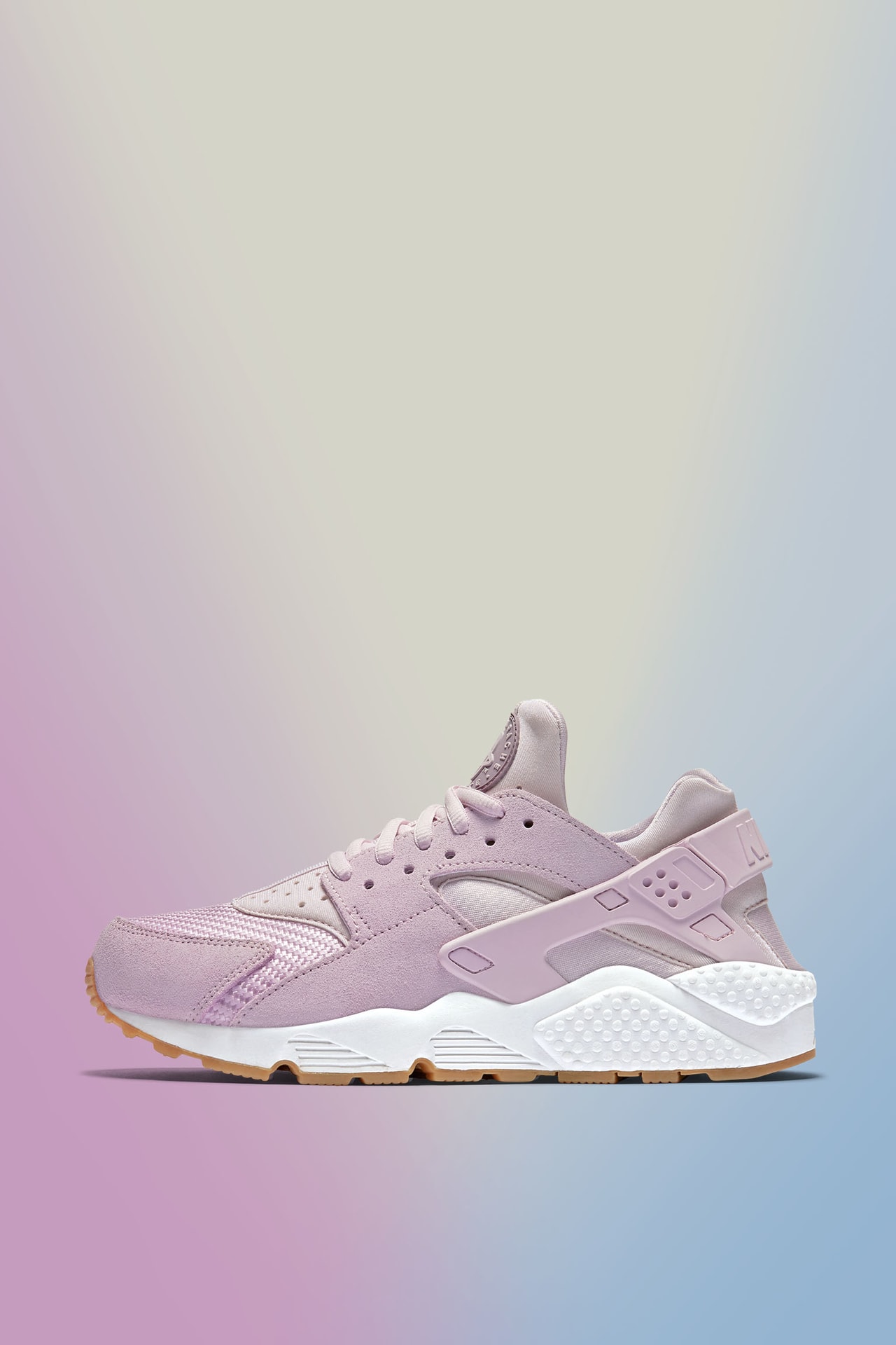 Women's Nike Air Huarache 'Bleached Lilac'