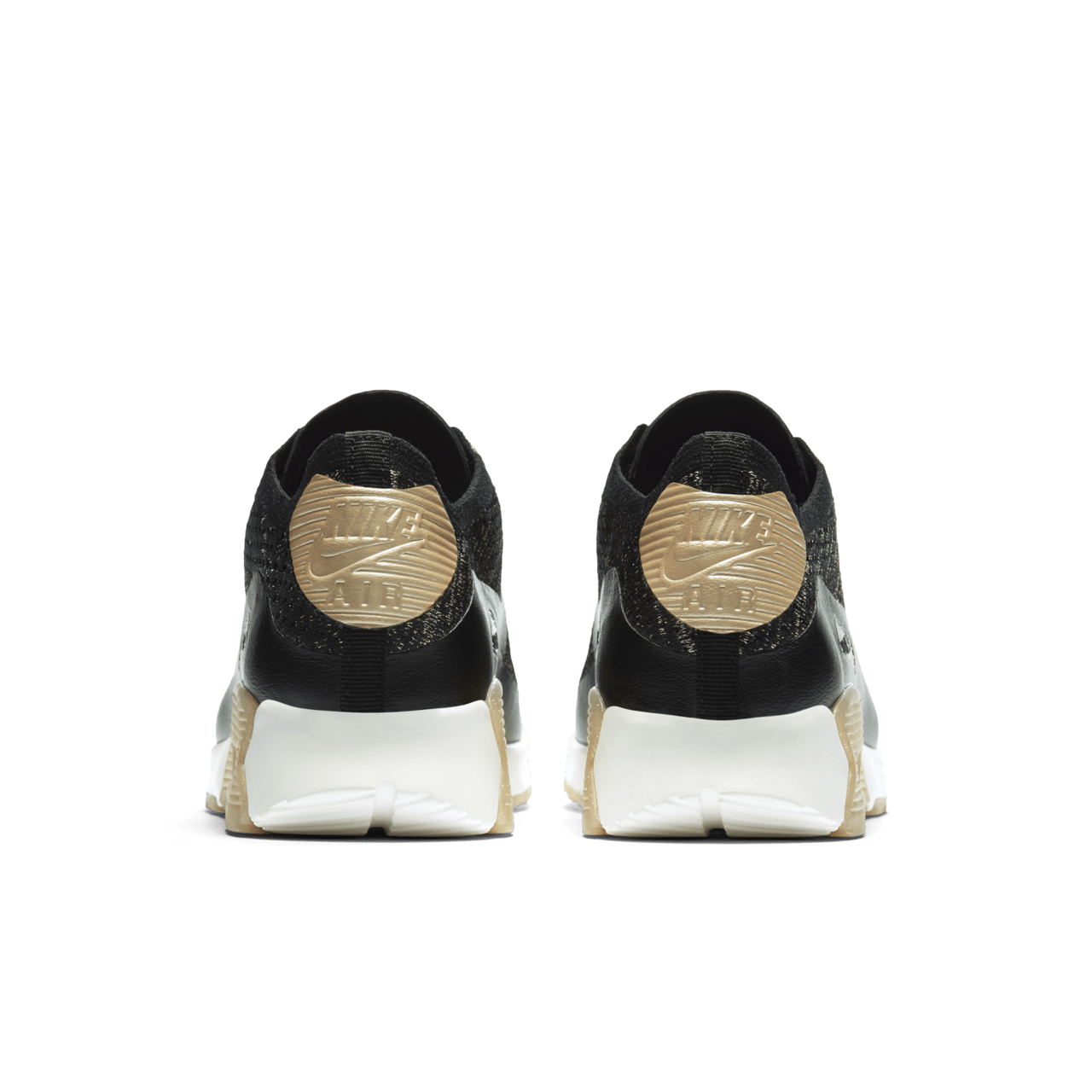 Nike Air Max 90 Ultra 2.0 Flyknit Metallic Black Metallic Gold voor dames. Nike SNKRS