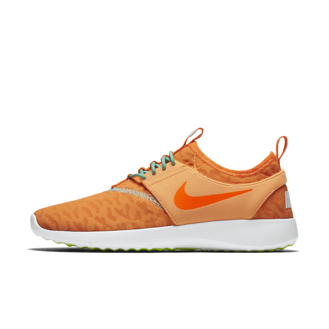 Women s Nike Juvenate Peach Cream Nike SNKRS